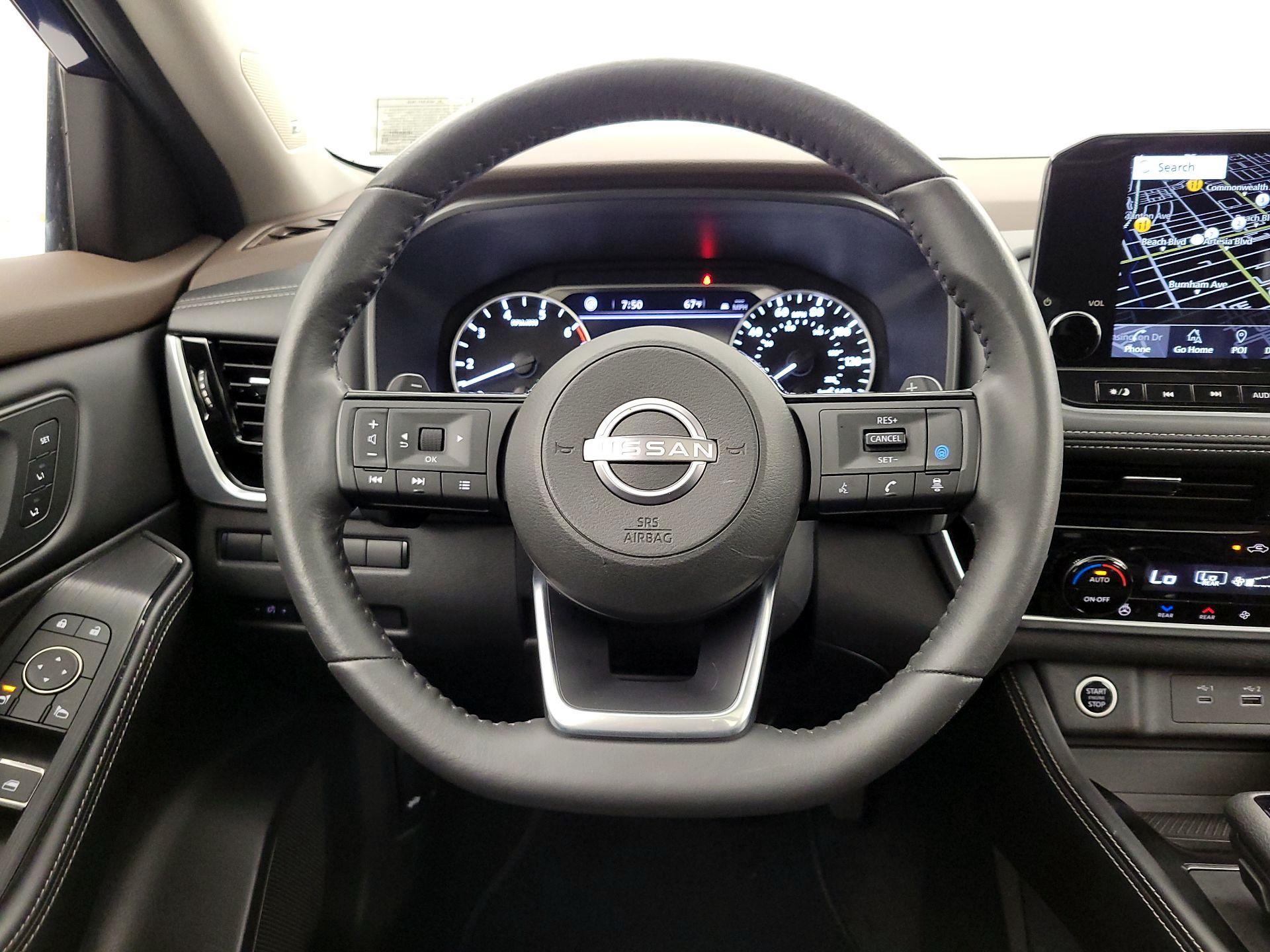 Thumbnail: 2023 Nissan Rogue - 10