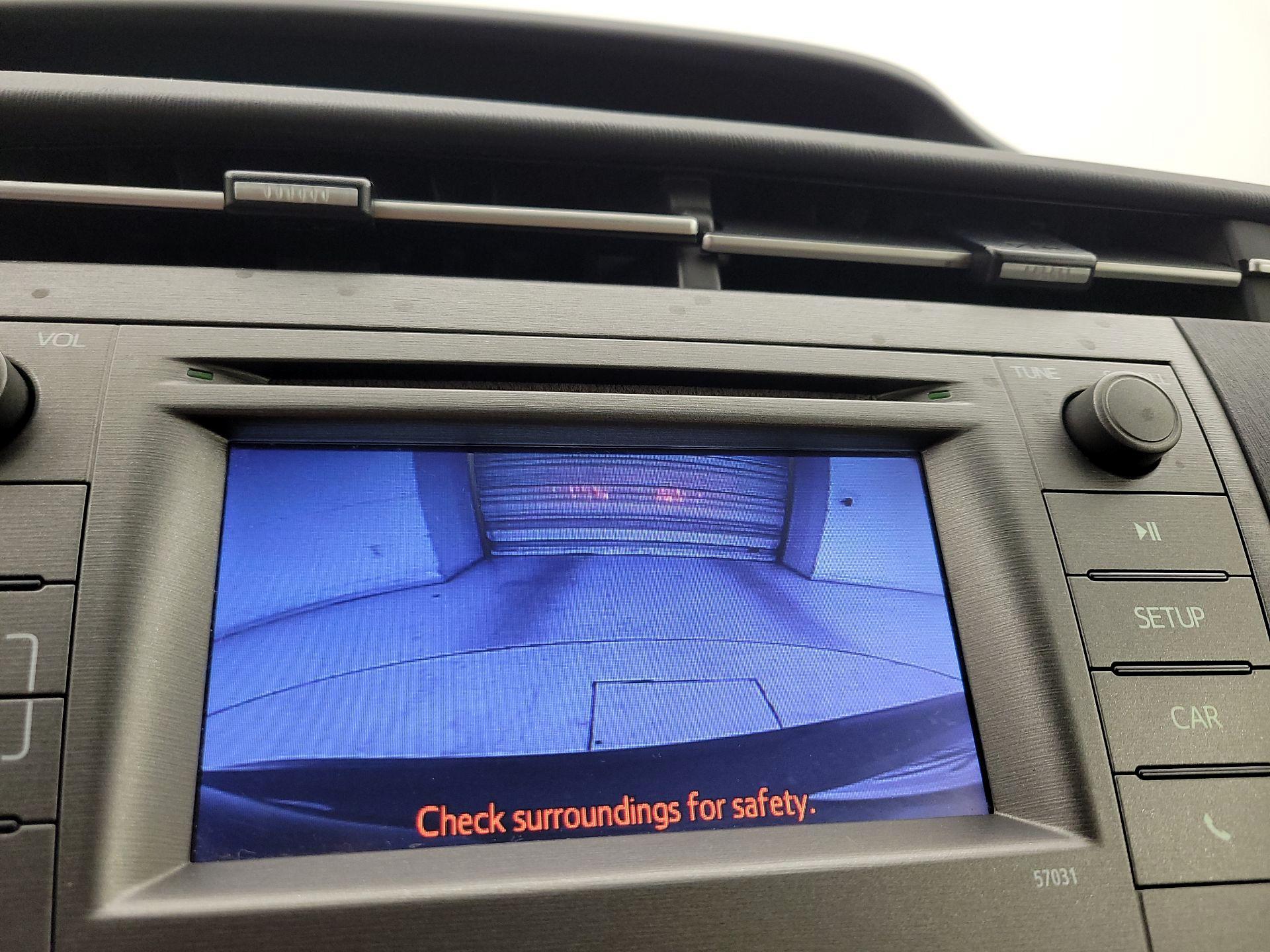 Thumbnail: 2015 Toyota Prius - 14