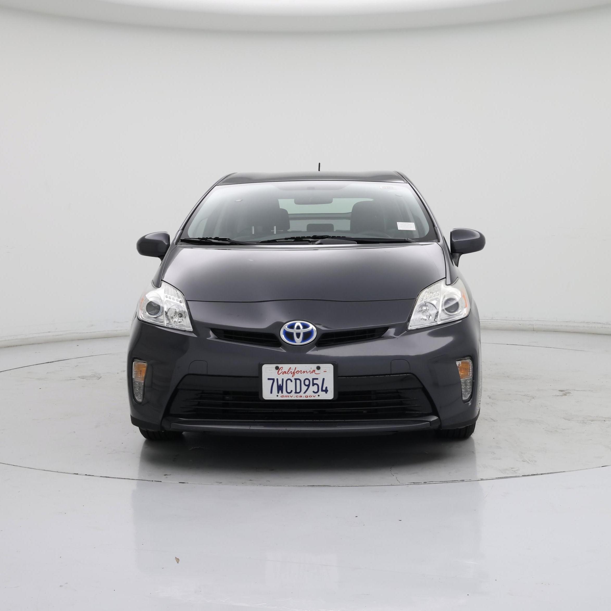 Thumbnail: 2015 Toyota Prius - 5
