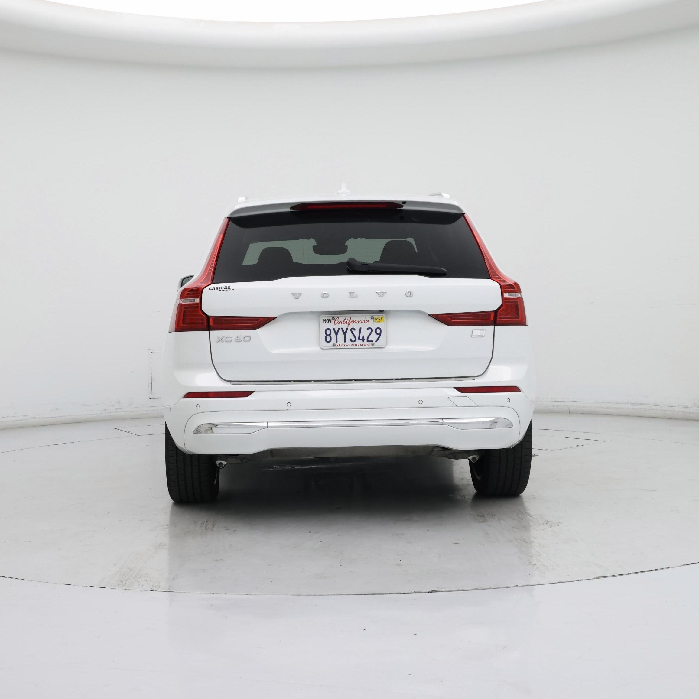 Thumbnail: 2022 Volvo XC60 - 6