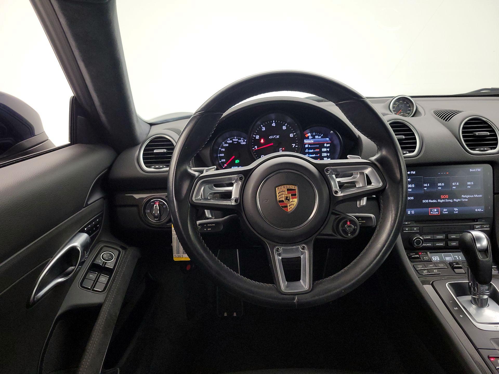 Thumbnail: 2019 Porsche 718 Cayman - 10