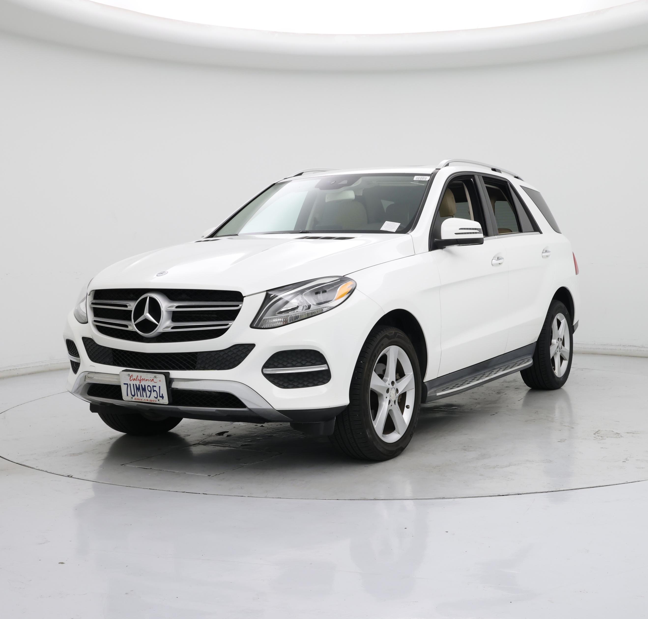 Thumbnail: 2016 Mercedes-Benz GLE - 4