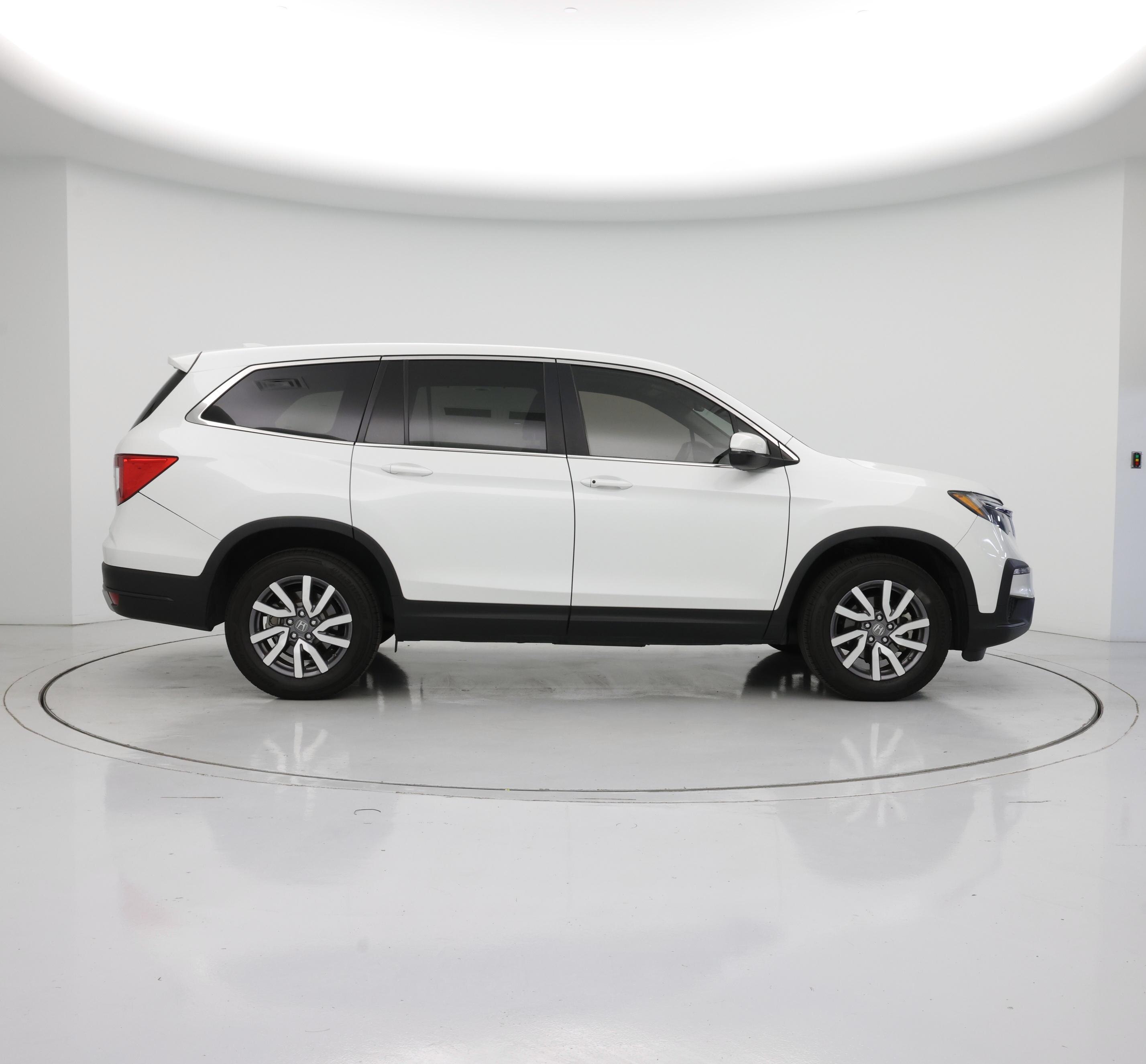 Thumbnail: 2021 Honda Pilot - 7