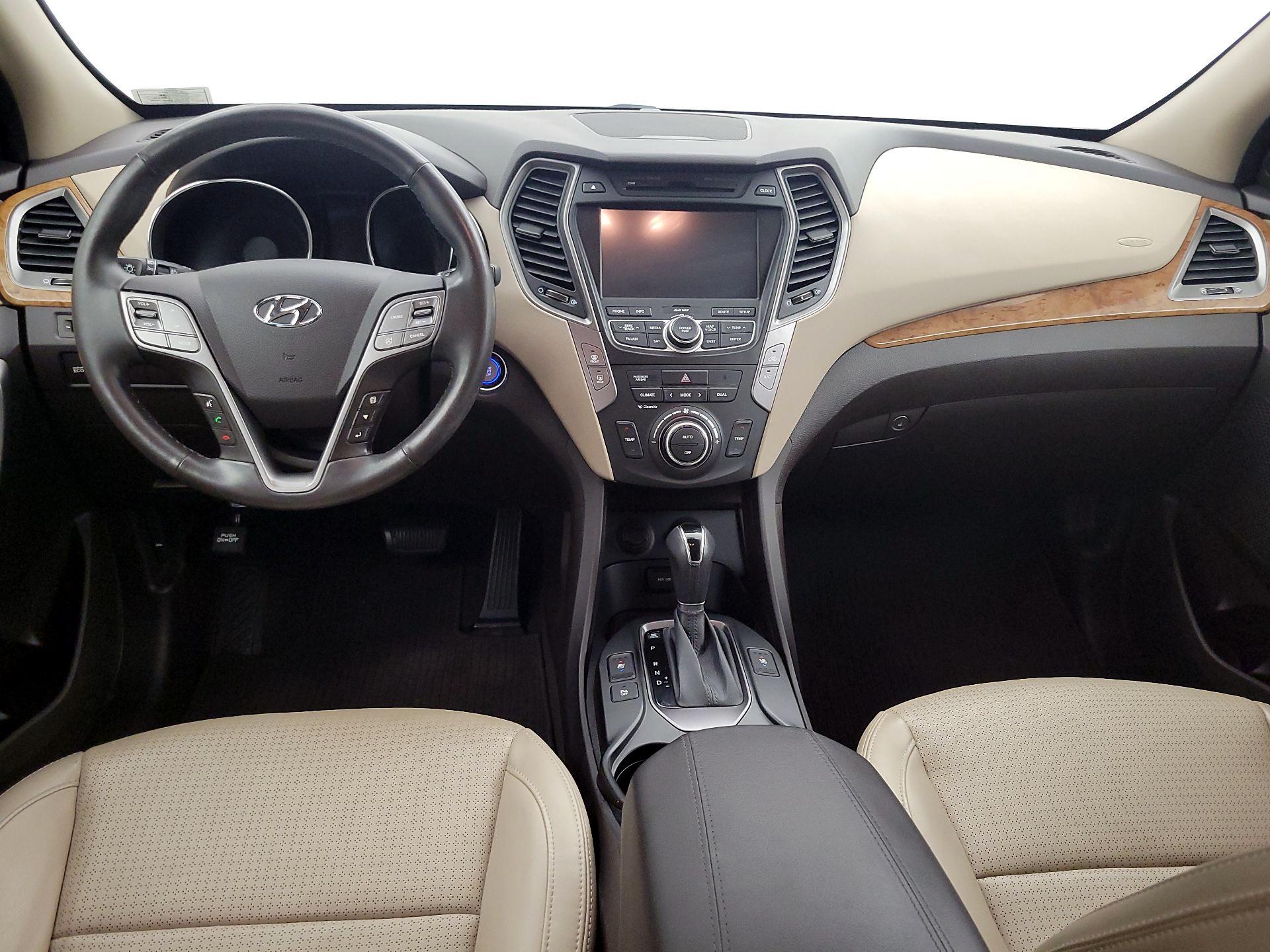 Thumbnail: 2014 Hyundai Santa Fe - 9