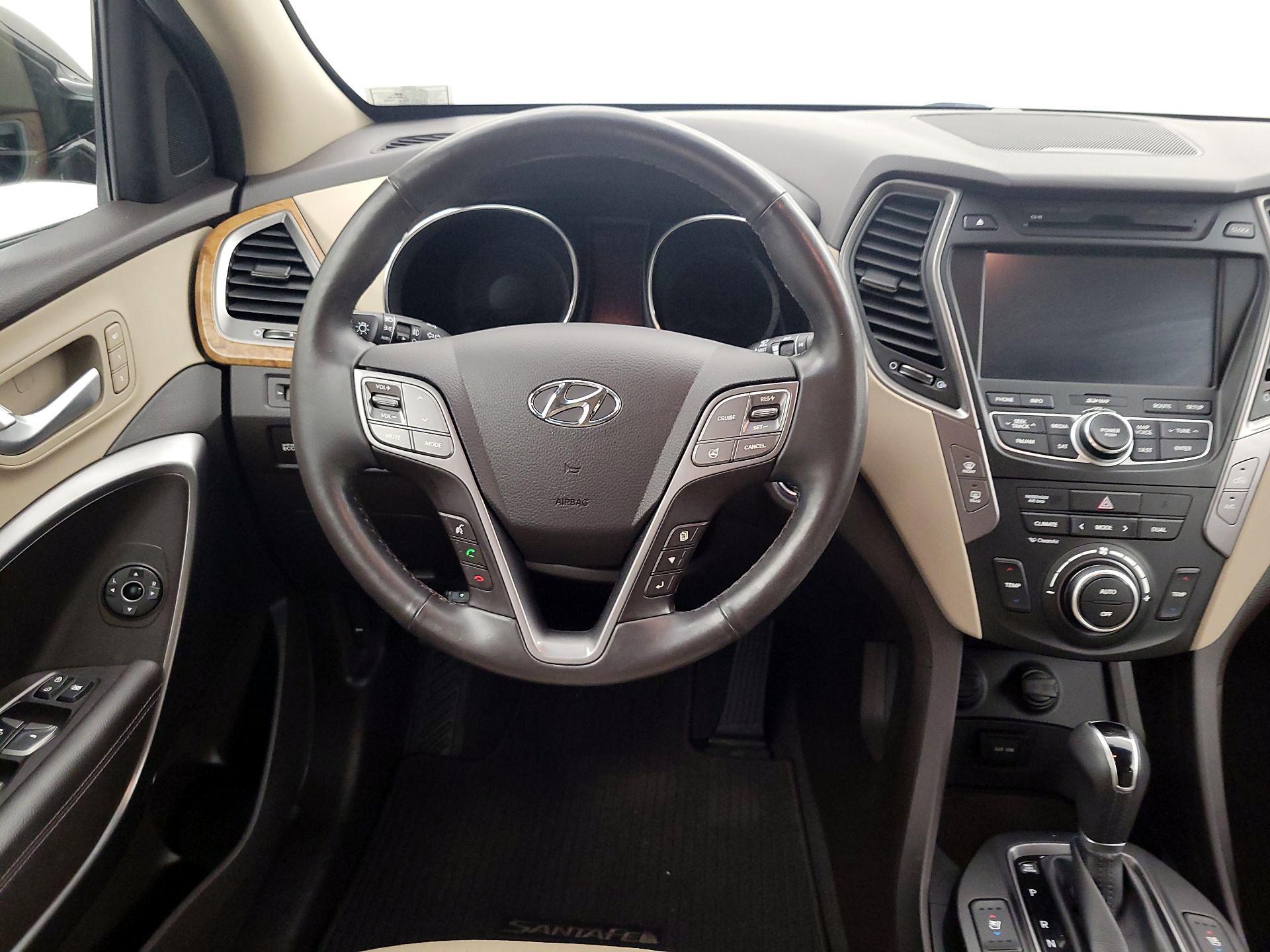Thumbnail: 2014 Hyundai Santa Fe - 10