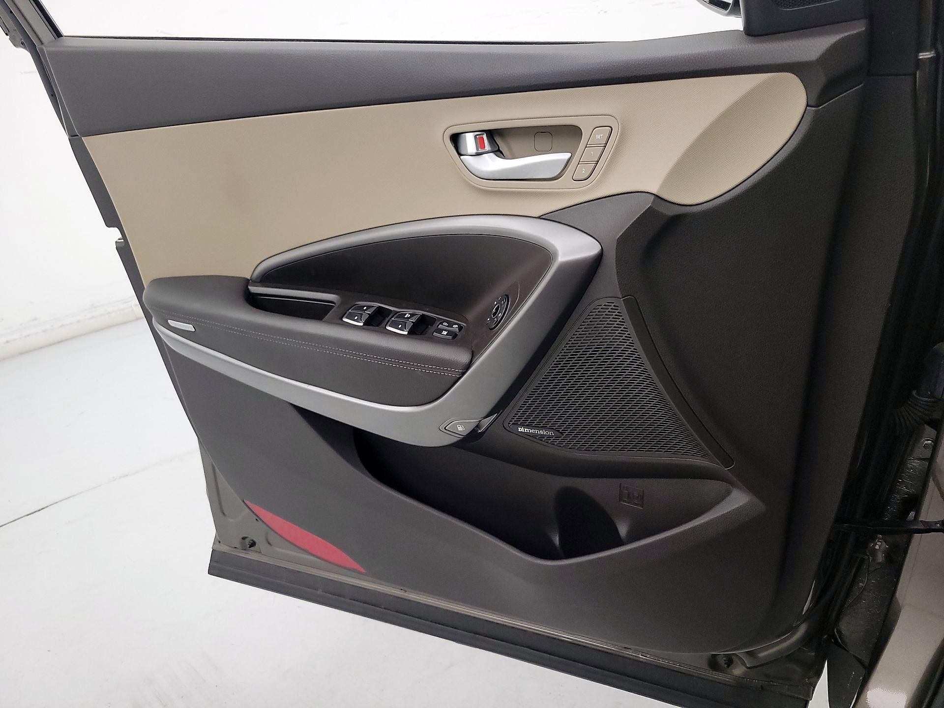 Thumbnail: 2014 Hyundai Santa Fe - 12