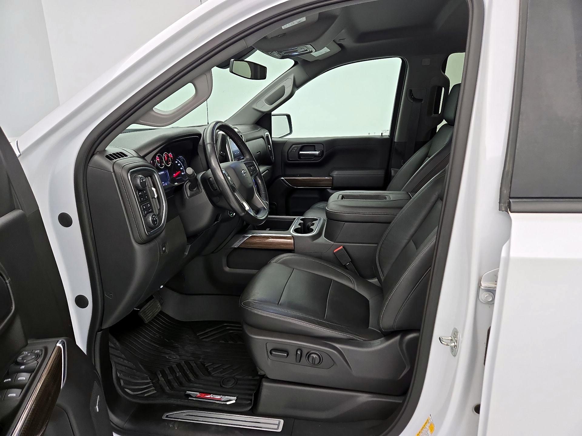 Thumbnail: 2020 Chevrolet Silverado 1500 - 11