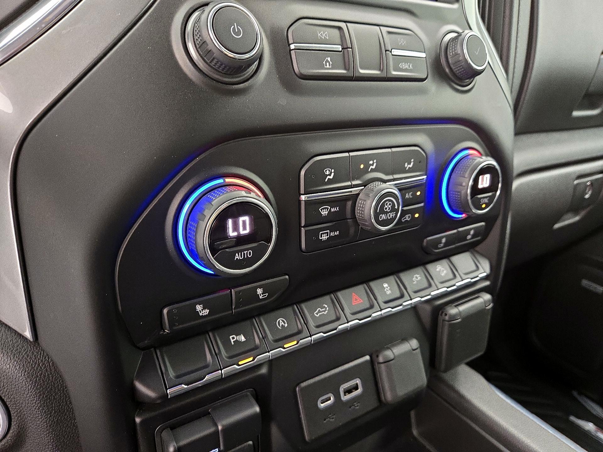 Thumbnail: 2020 Chevrolet Silverado 1500 - 16