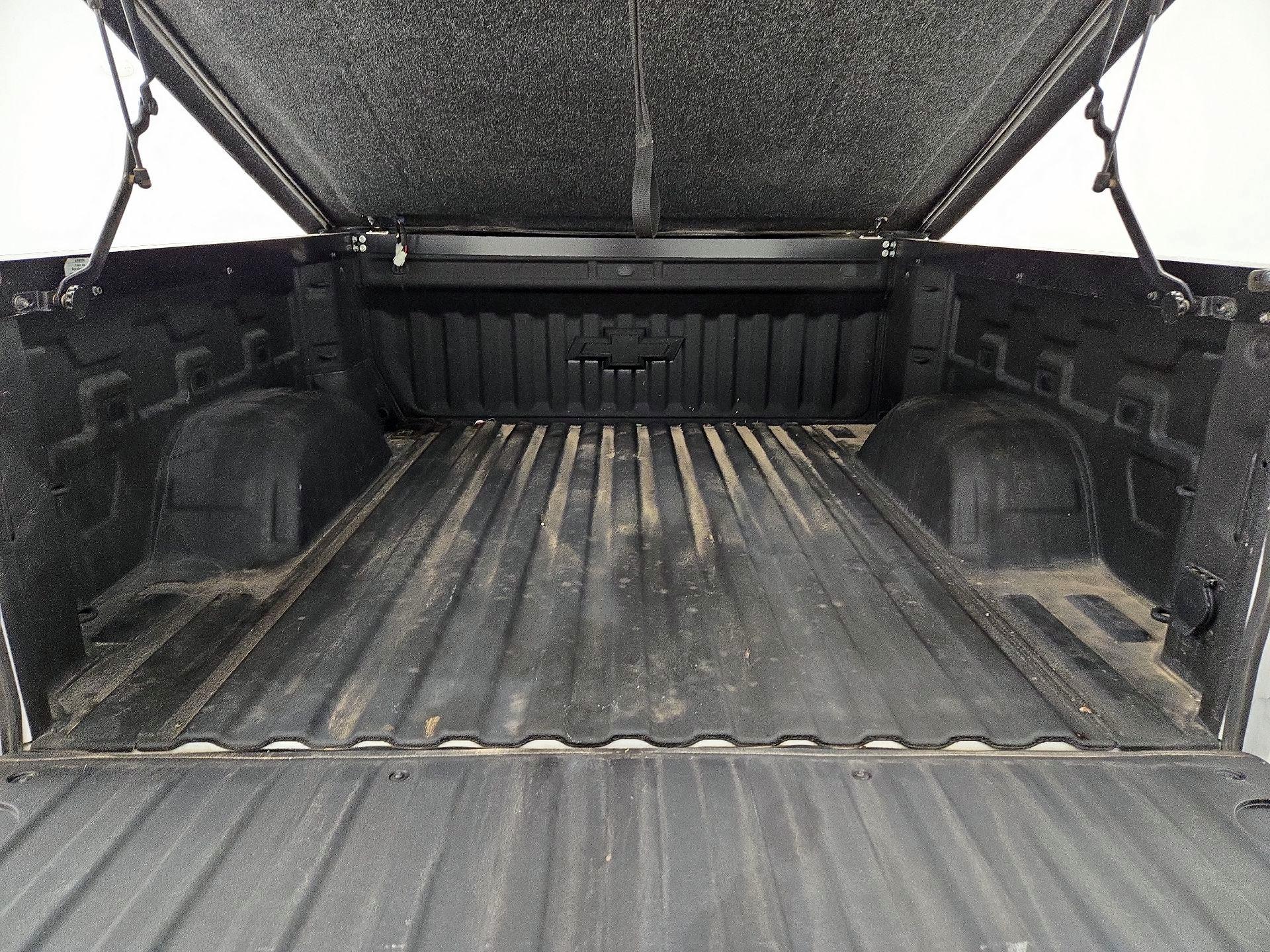 Thumbnail: 2020 Chevrolet Silverado 1500 - 20