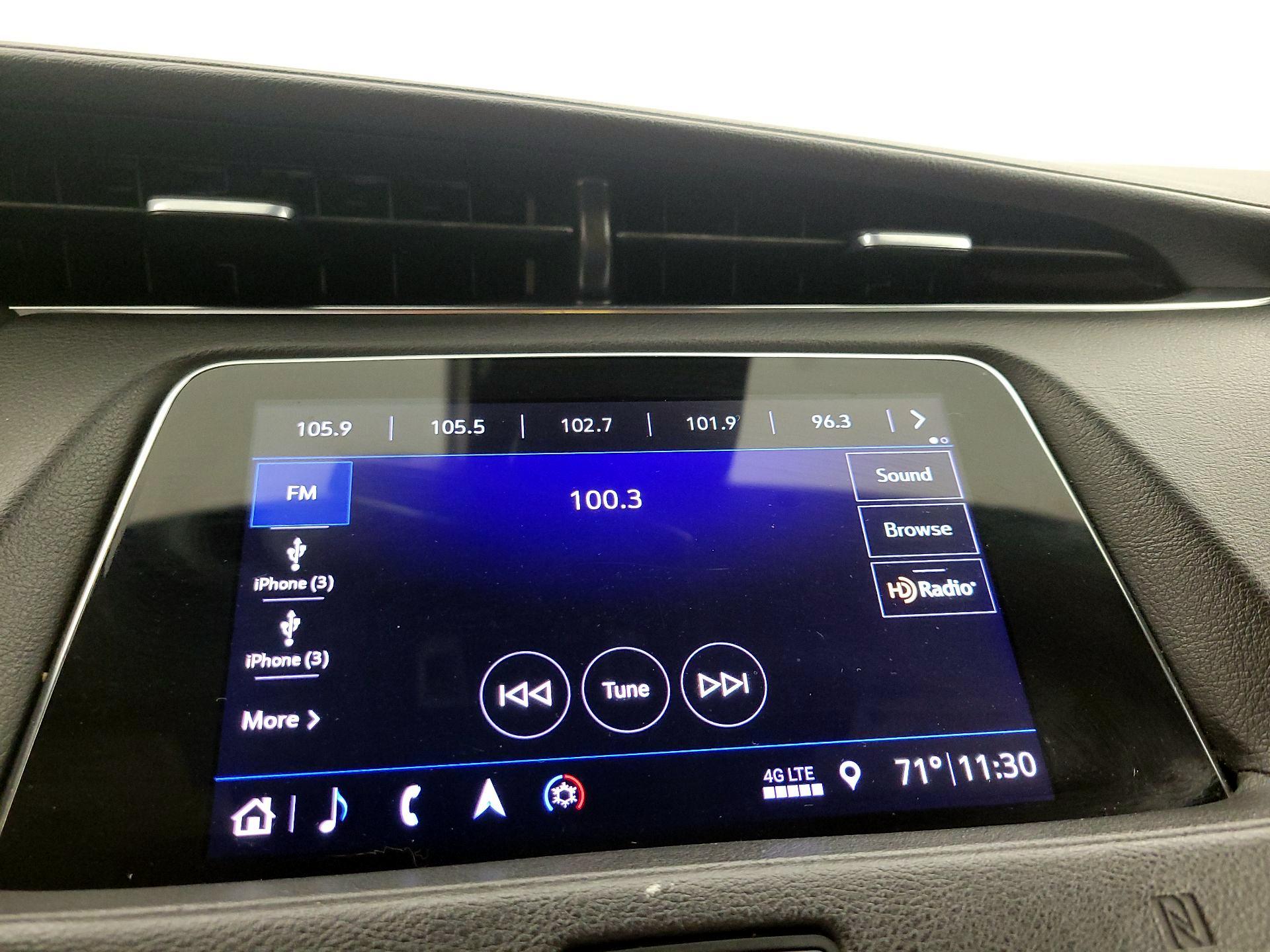 Thumbnail: 2019 Cadillac XT4 - 16