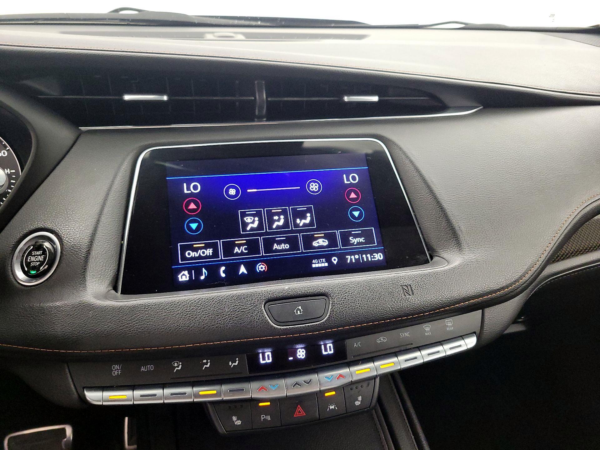 Thumbnail: 2019 Cadillac XT4 - 17