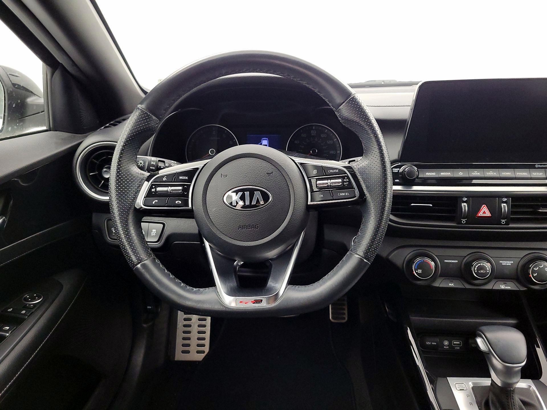 Thumbnail: 2021 Kia Forte - 10
