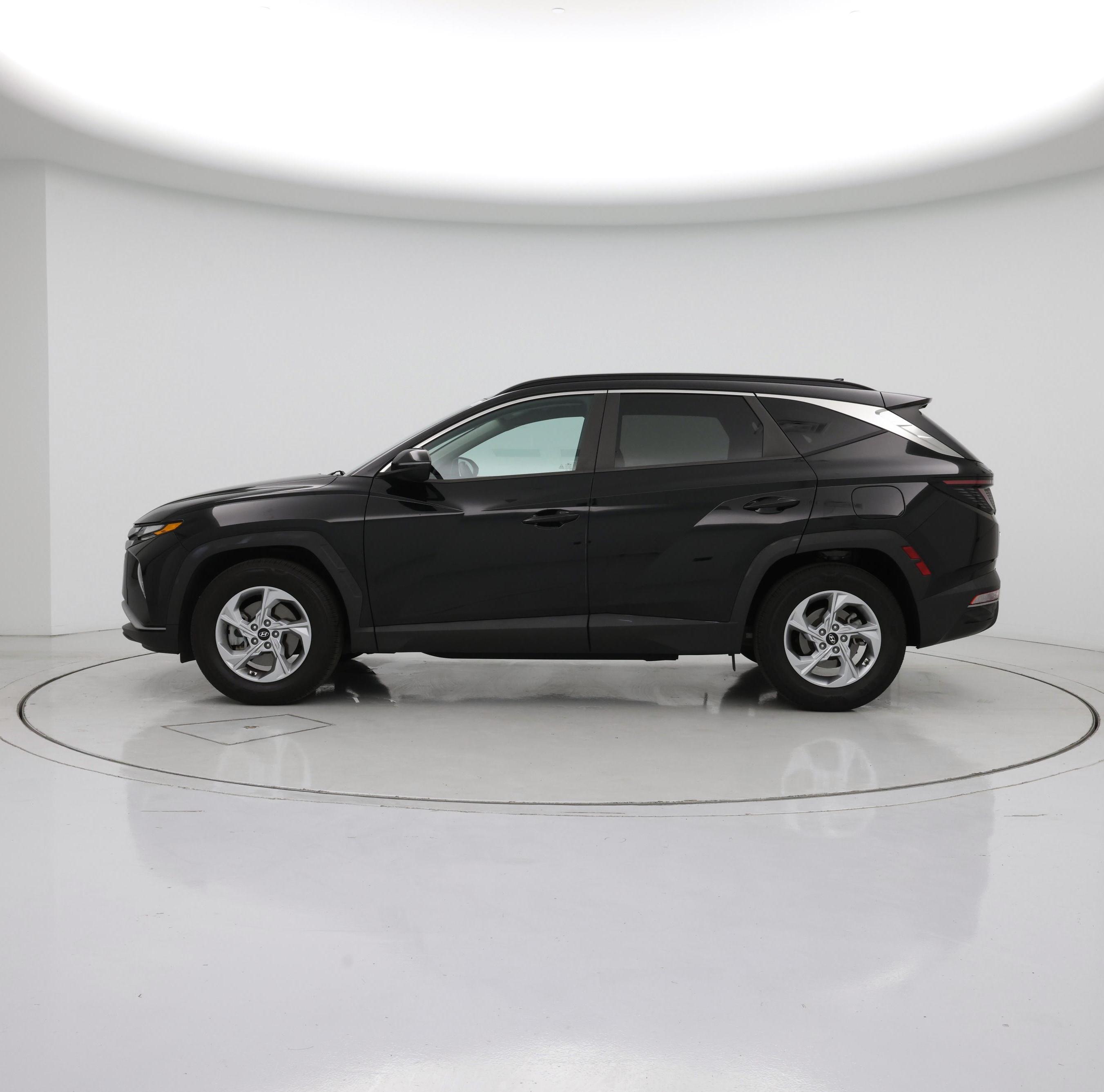 Thumbnail: 2022 Hyundai Tucson - 3