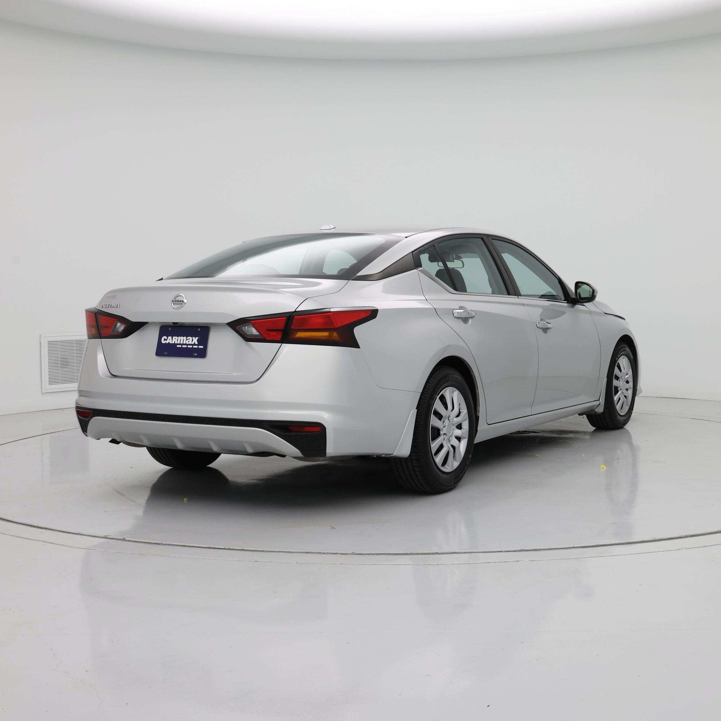 Thumbnail: 2020 Nissan Altima - 8