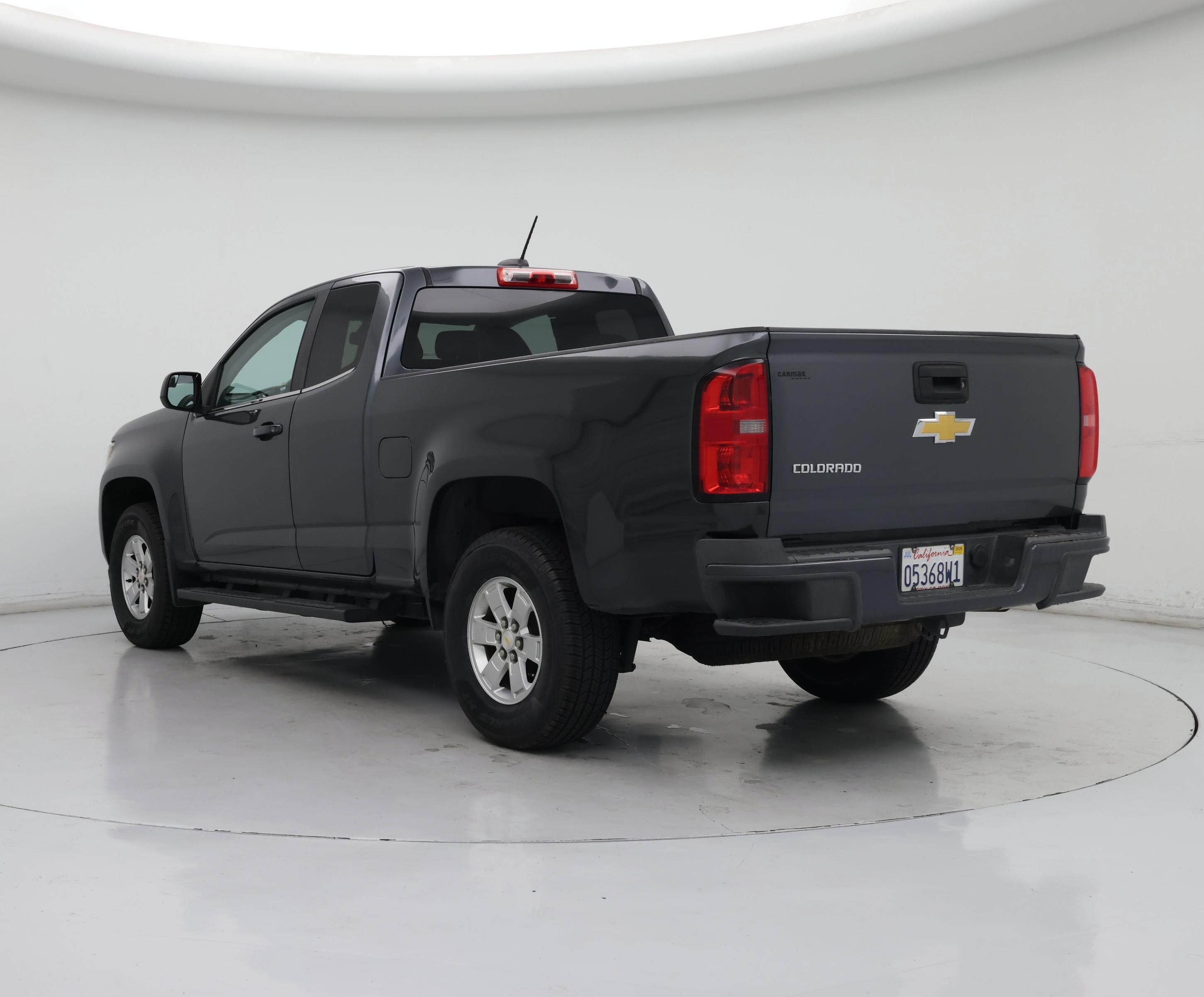 Thumbnail: 2015 Chevrolet Colorado - 2