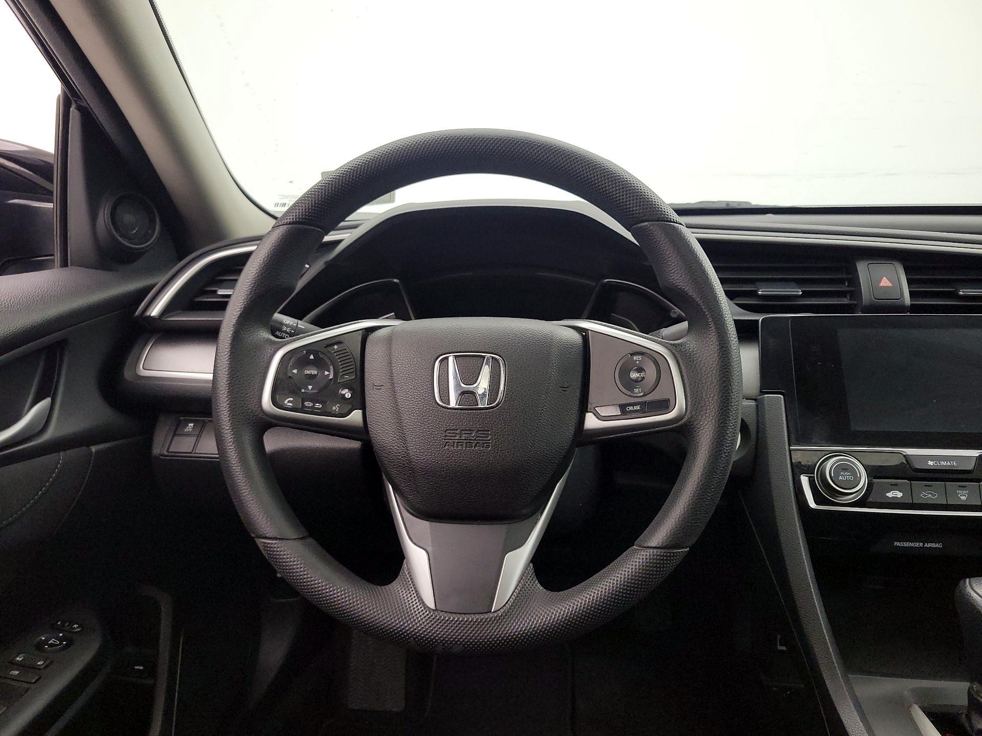 Thumbnail: 2017 Honda Civic - 10