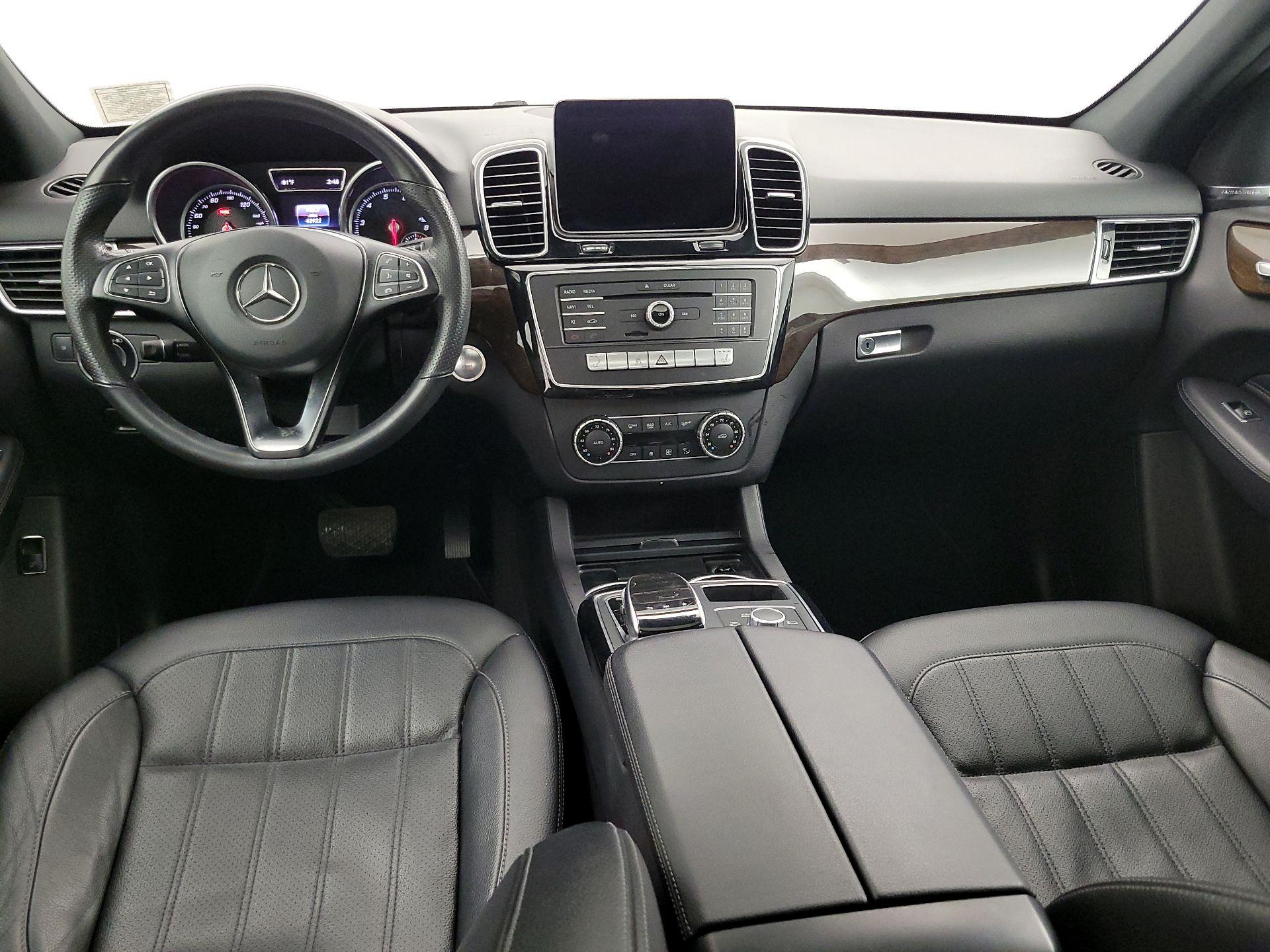 Thumbnail: 2018 Mercedes-Benz GLE - 9