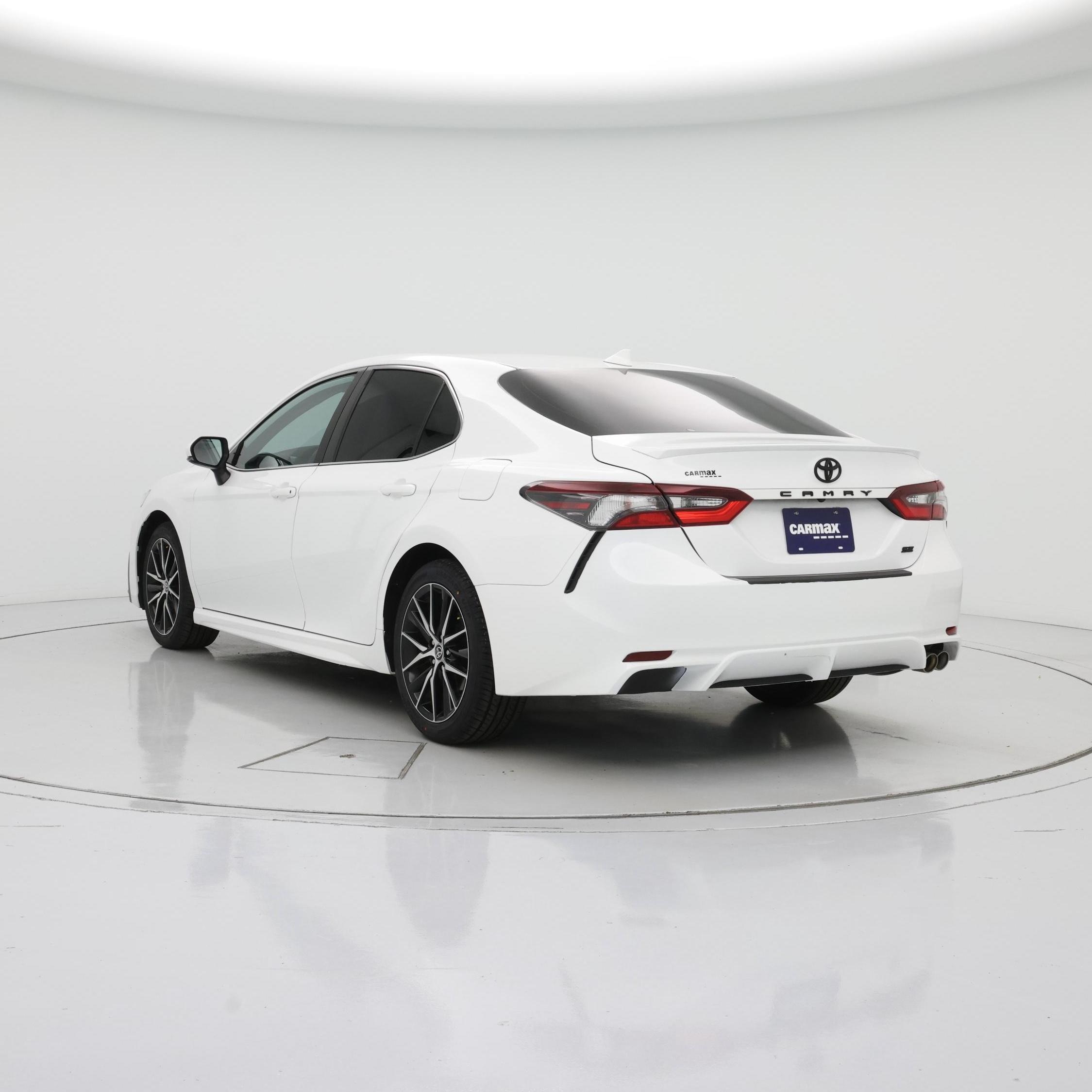 Thumbnail: 2022 Toyota Camry - 2