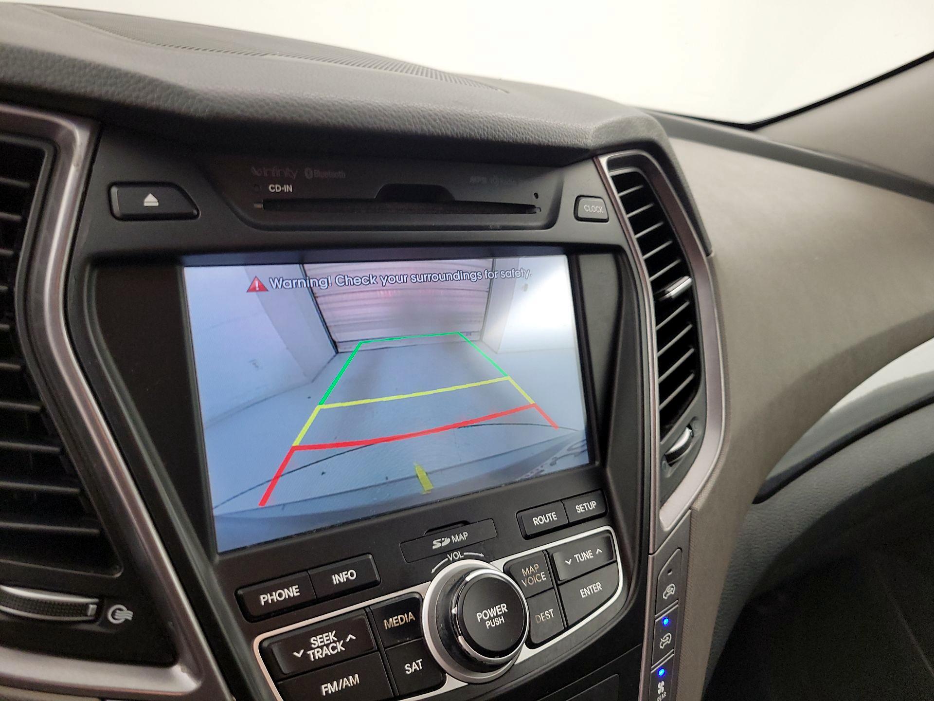 Thumbnail: 2015 Hyundai Santa Fe - 14