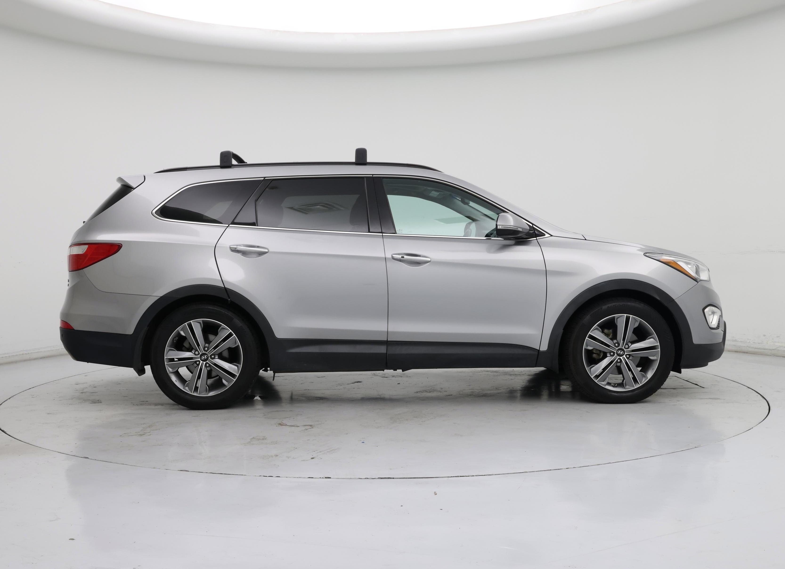 Thumbnail: 2015 Hyundai Santa Fe - 7