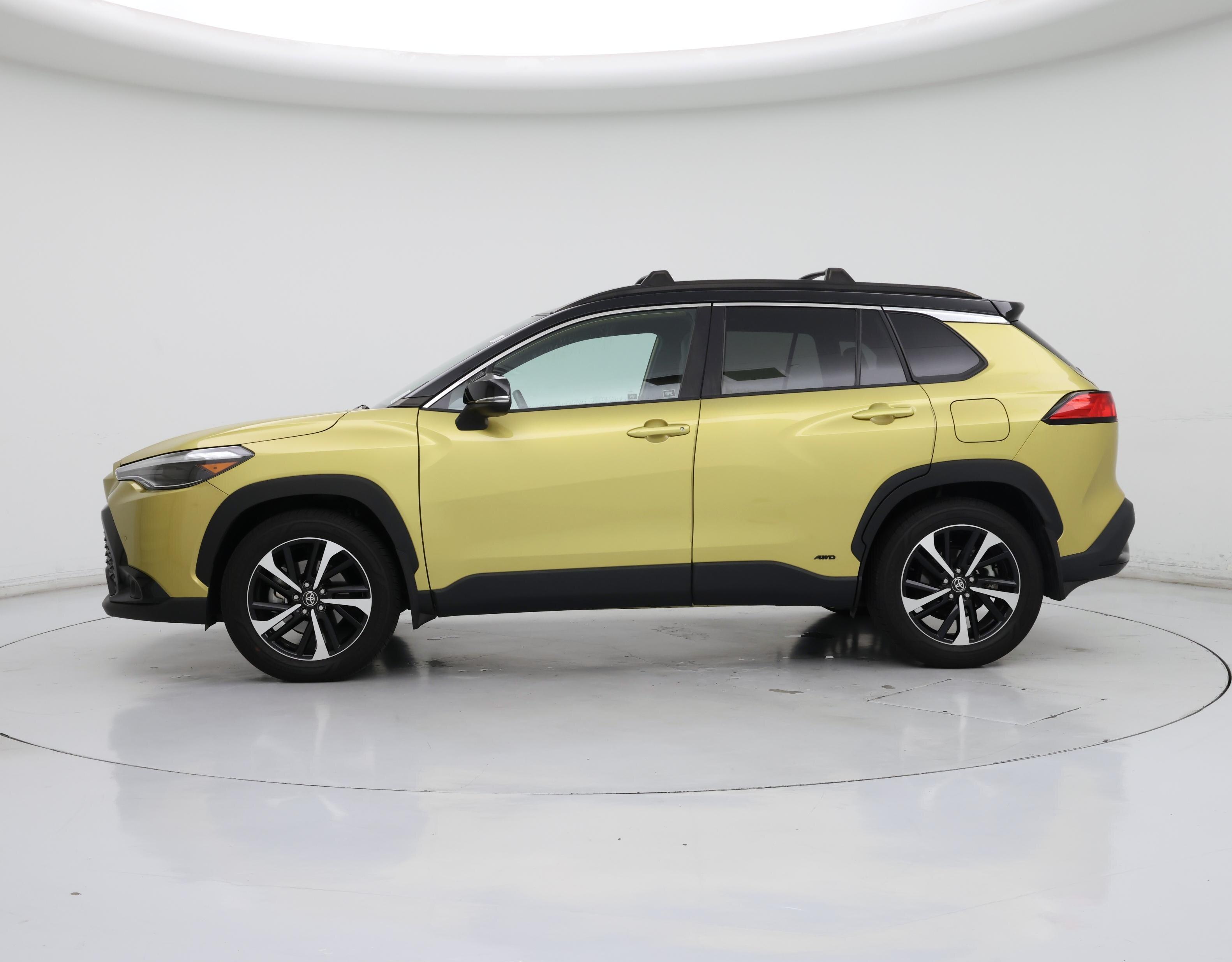 Thumbnail: 2023 Toyota Corolla Cross - 3