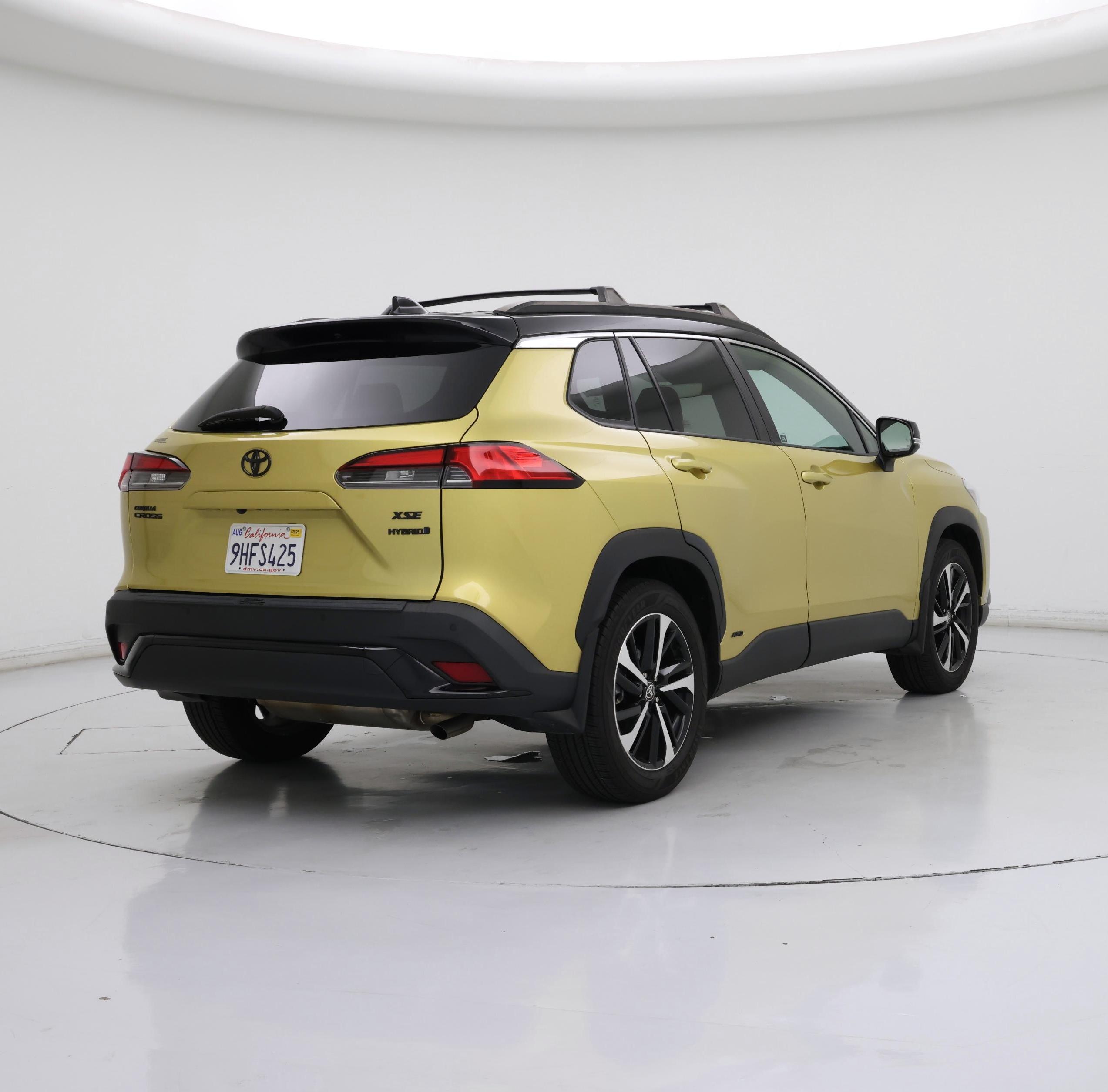 Thumbnail: 2023 Toyota Corolla Cross - 8