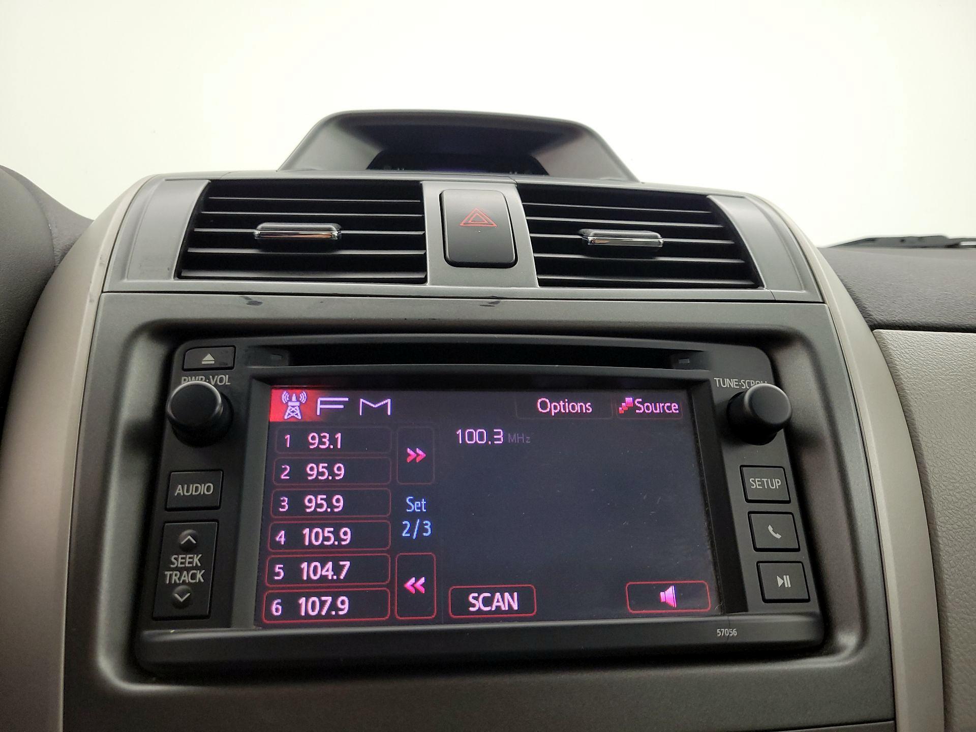 Thumbnail: 2013 Toyota Corolla - 14