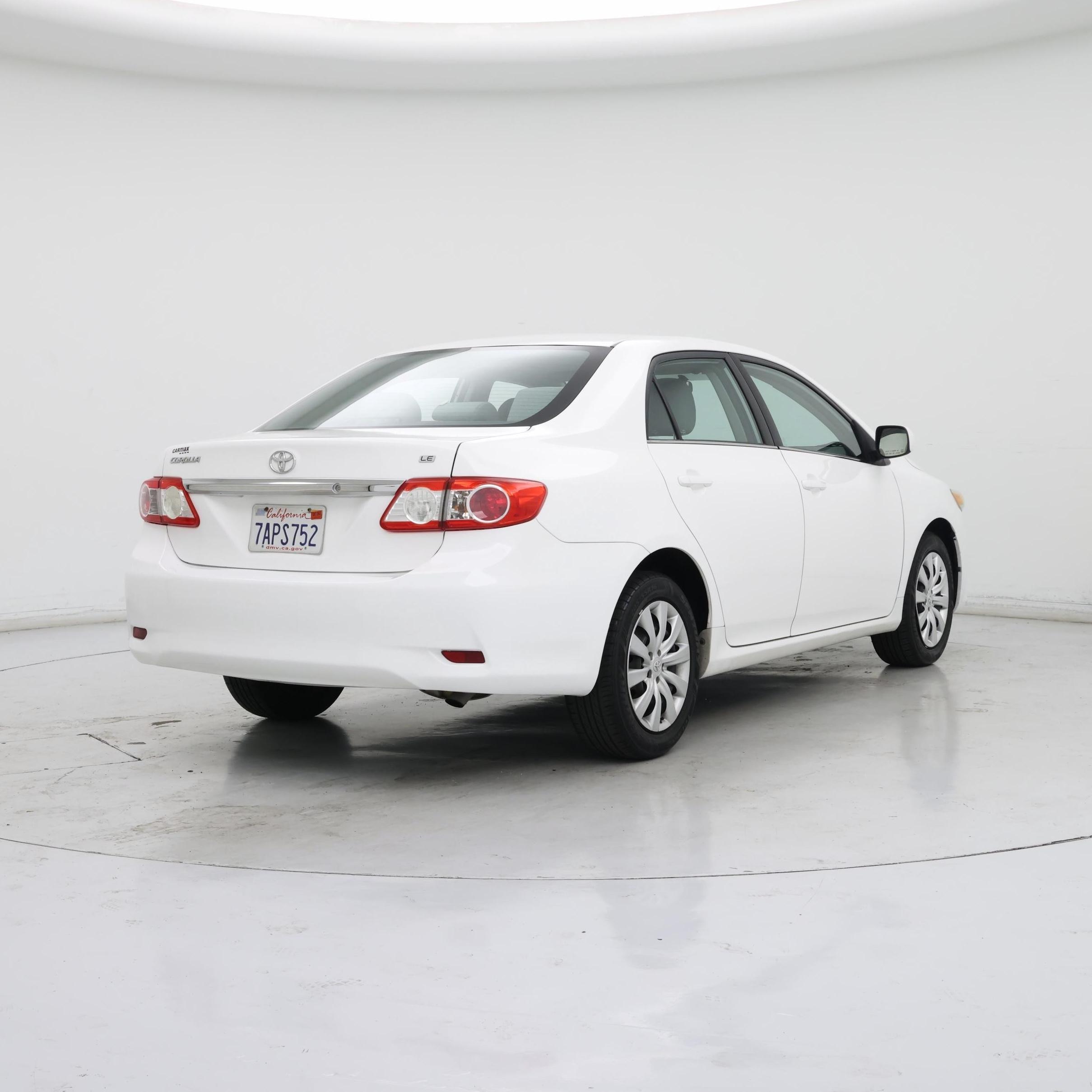 Thumbnail: 2013 Toyota Corolla - 8