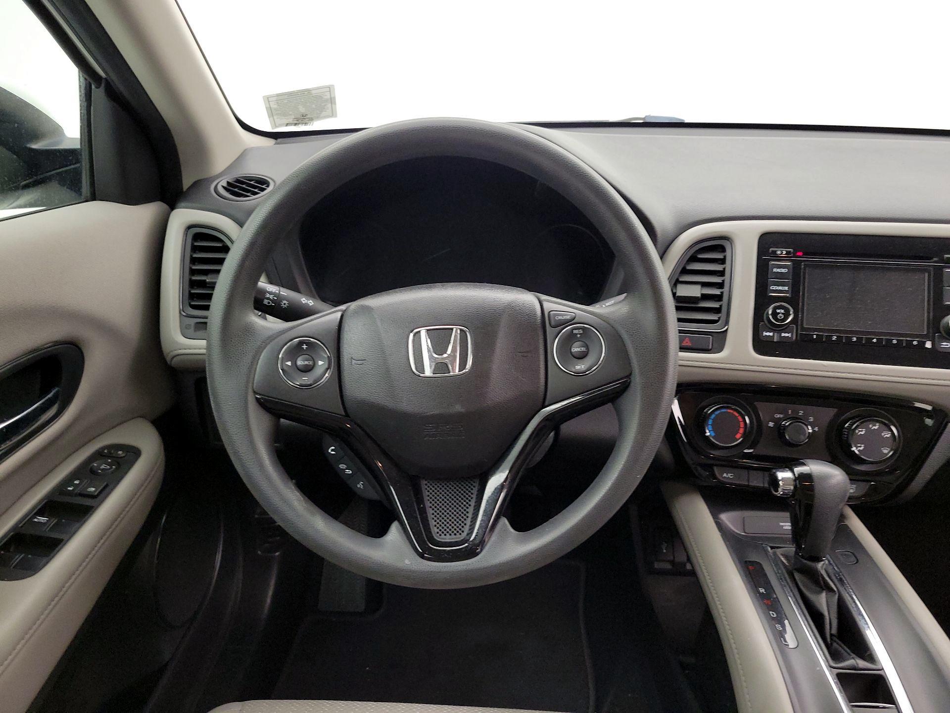 Thumbnail: 2017 Honda HR-V - 10