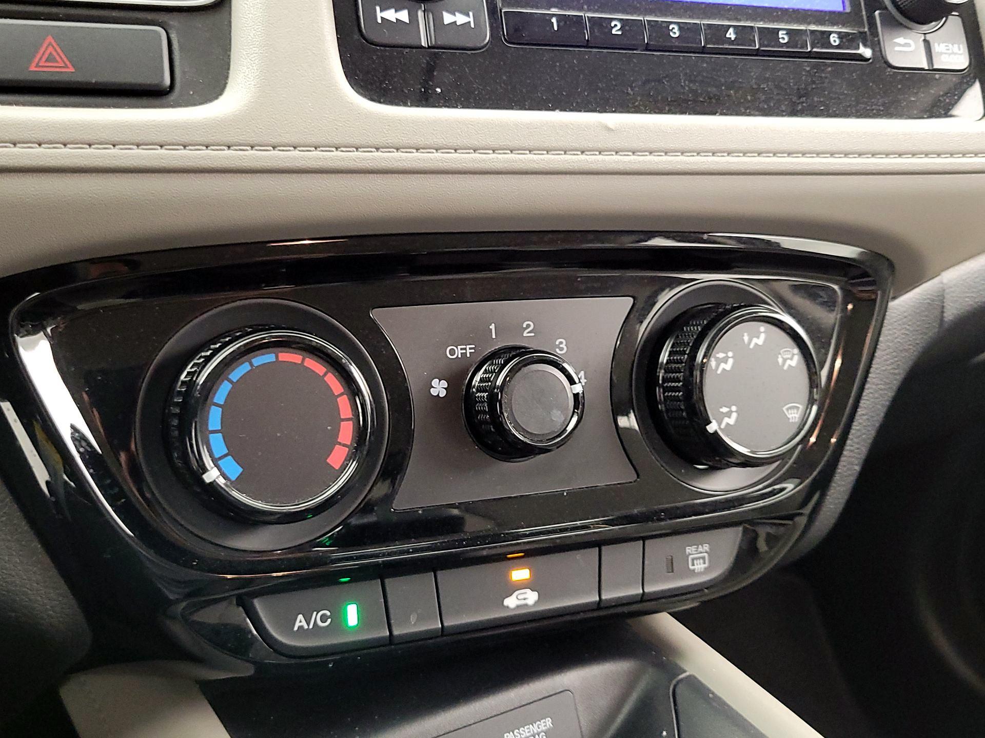 Thumbnail: 2017 Honda HR-V - 16