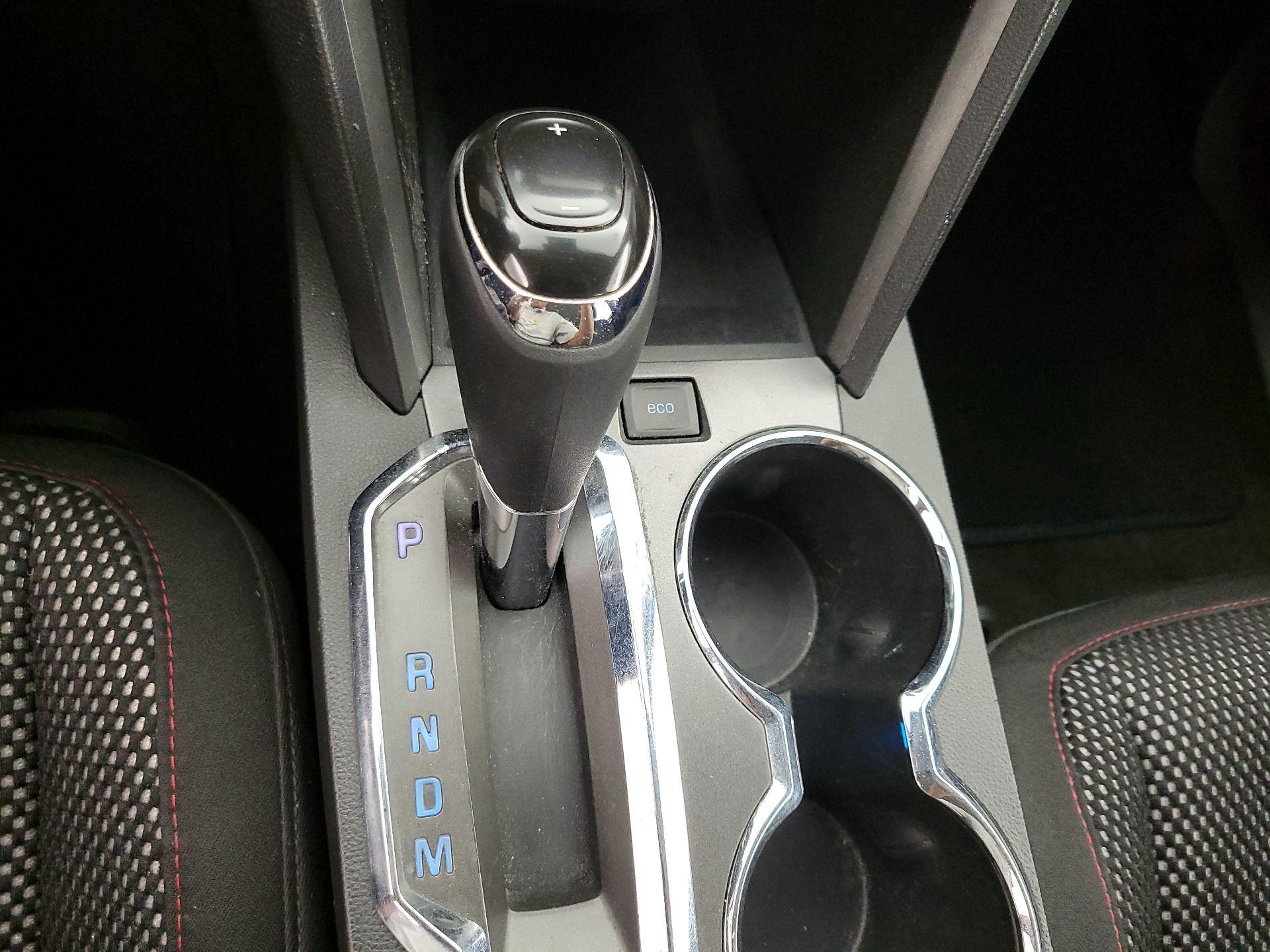 Thumbnail: 2016 Chevrolet Equinox - 16