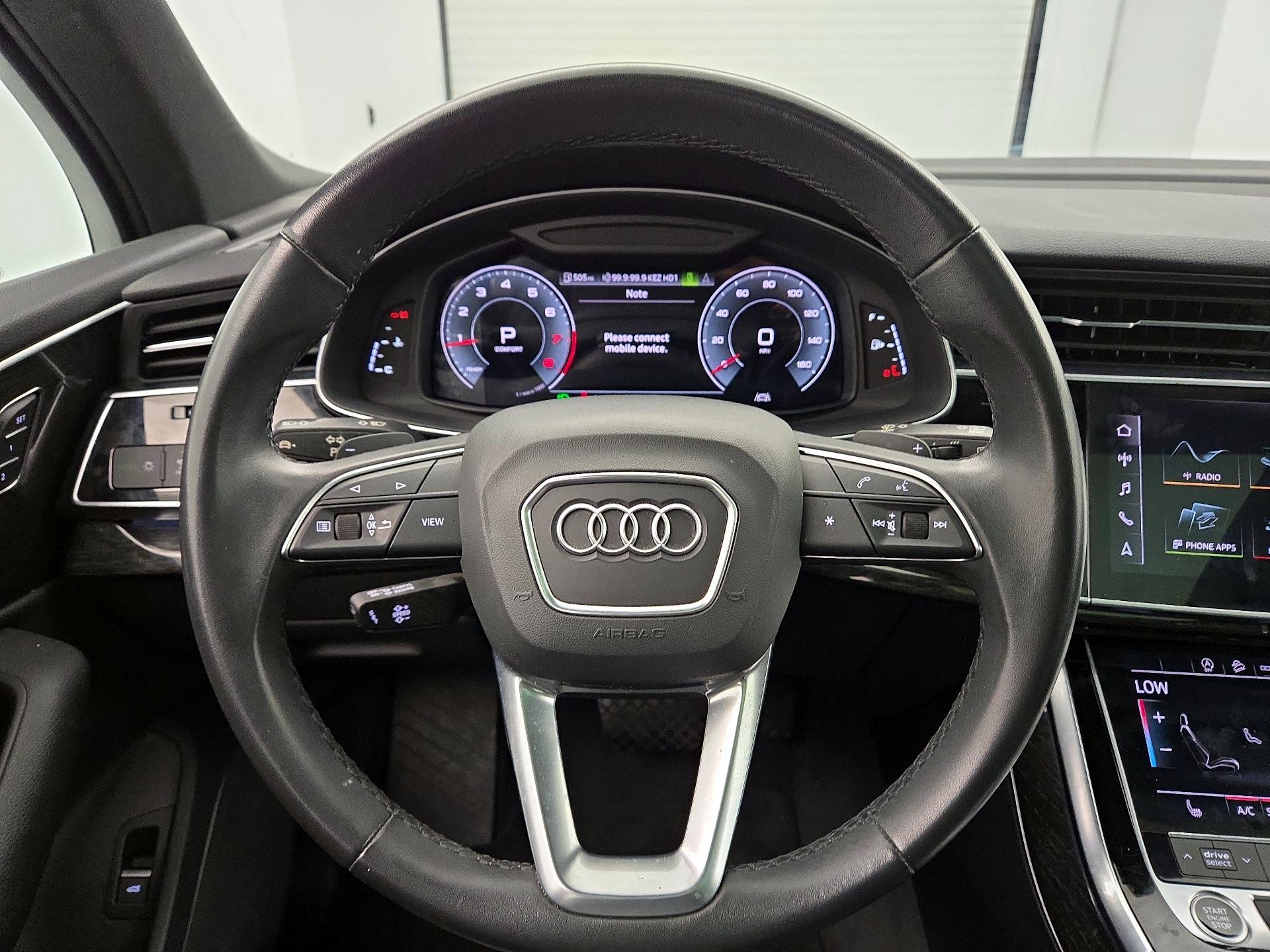 Thumbnail: 2021 Audi Q7 - 10