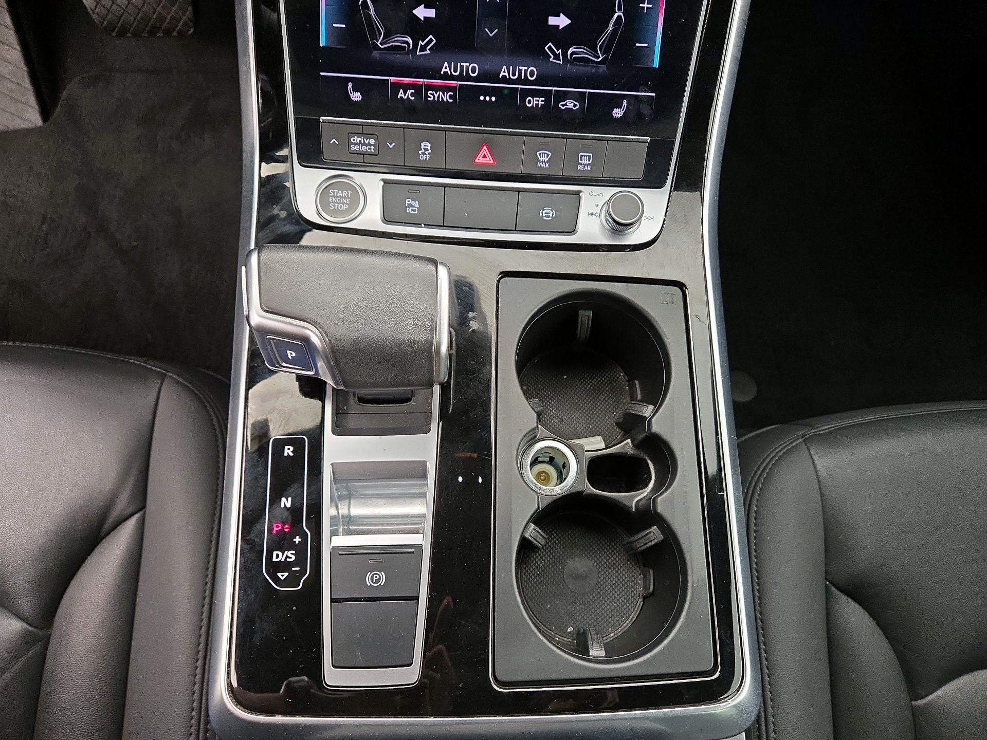 Thumbnail: 2021 Audi Q7 - 17