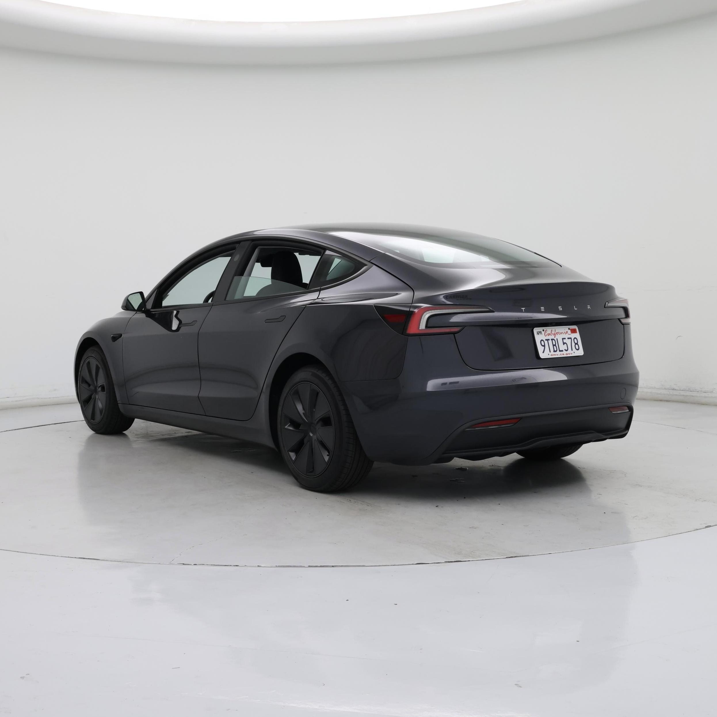 Thumbnail: 2025 Tesla Model 3 - 2