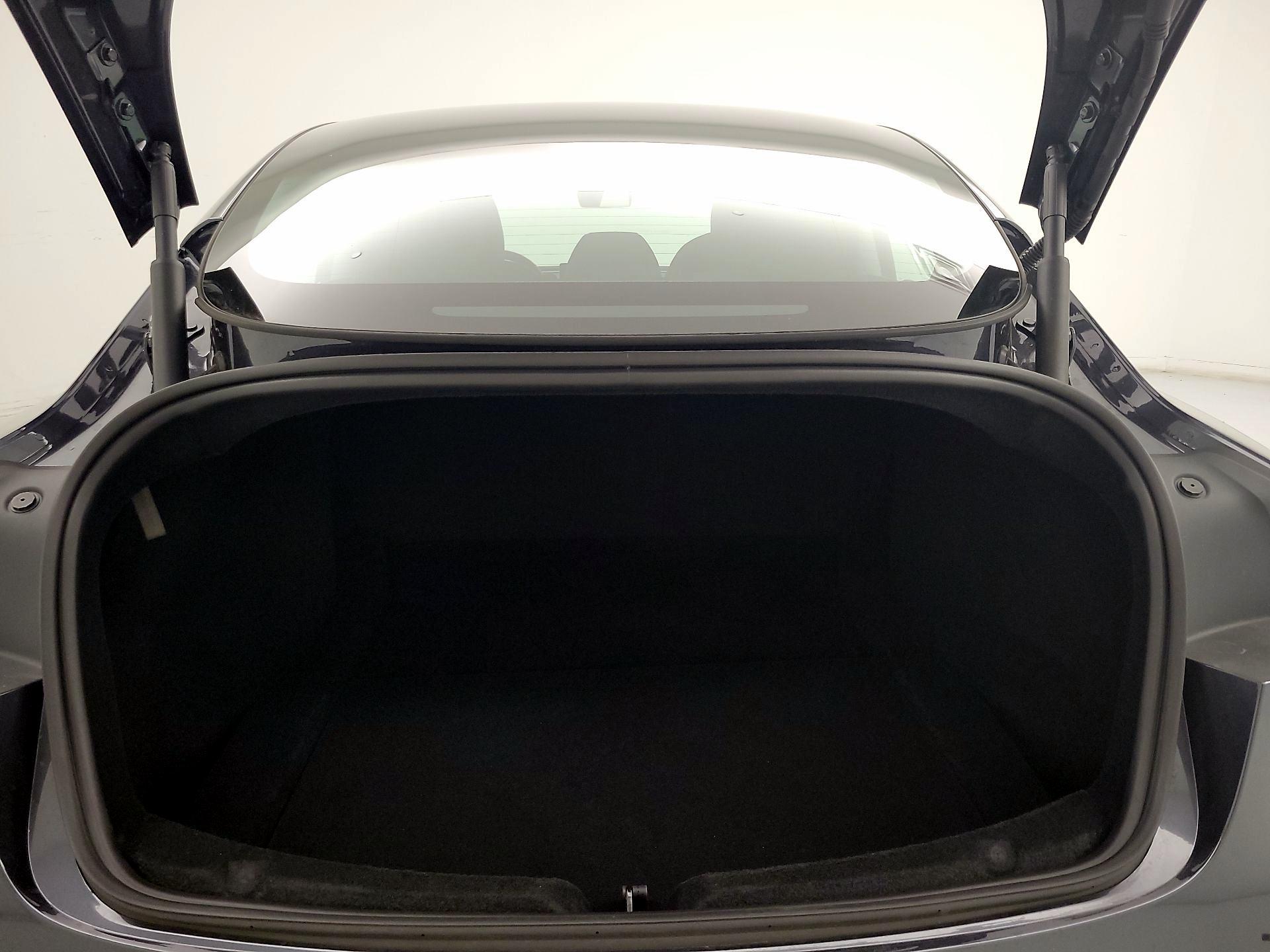 Thumbnail: 2025 Tesla Model 3 - 20