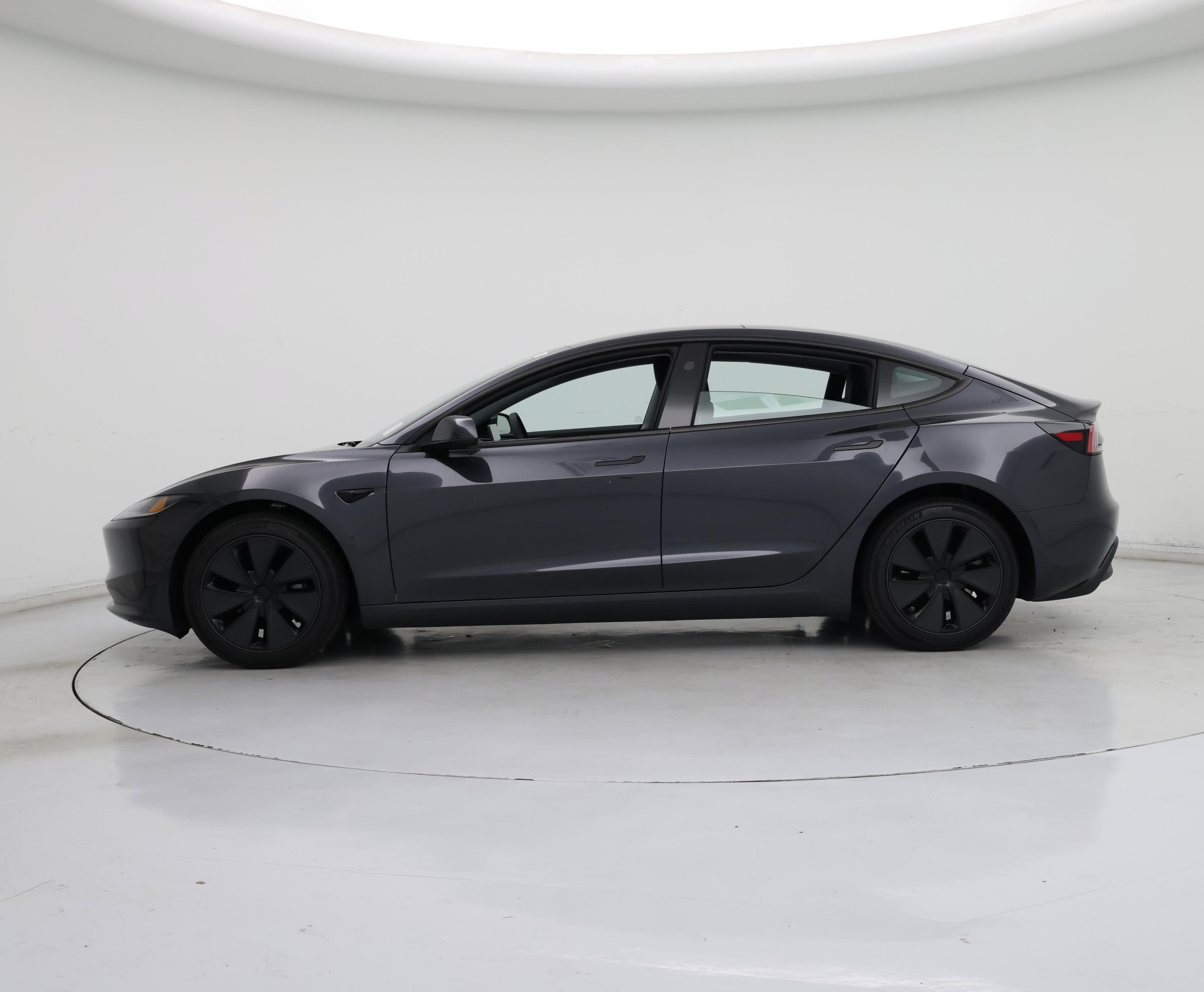 Thumbnail: 2025 Tesla Model 3 - 3