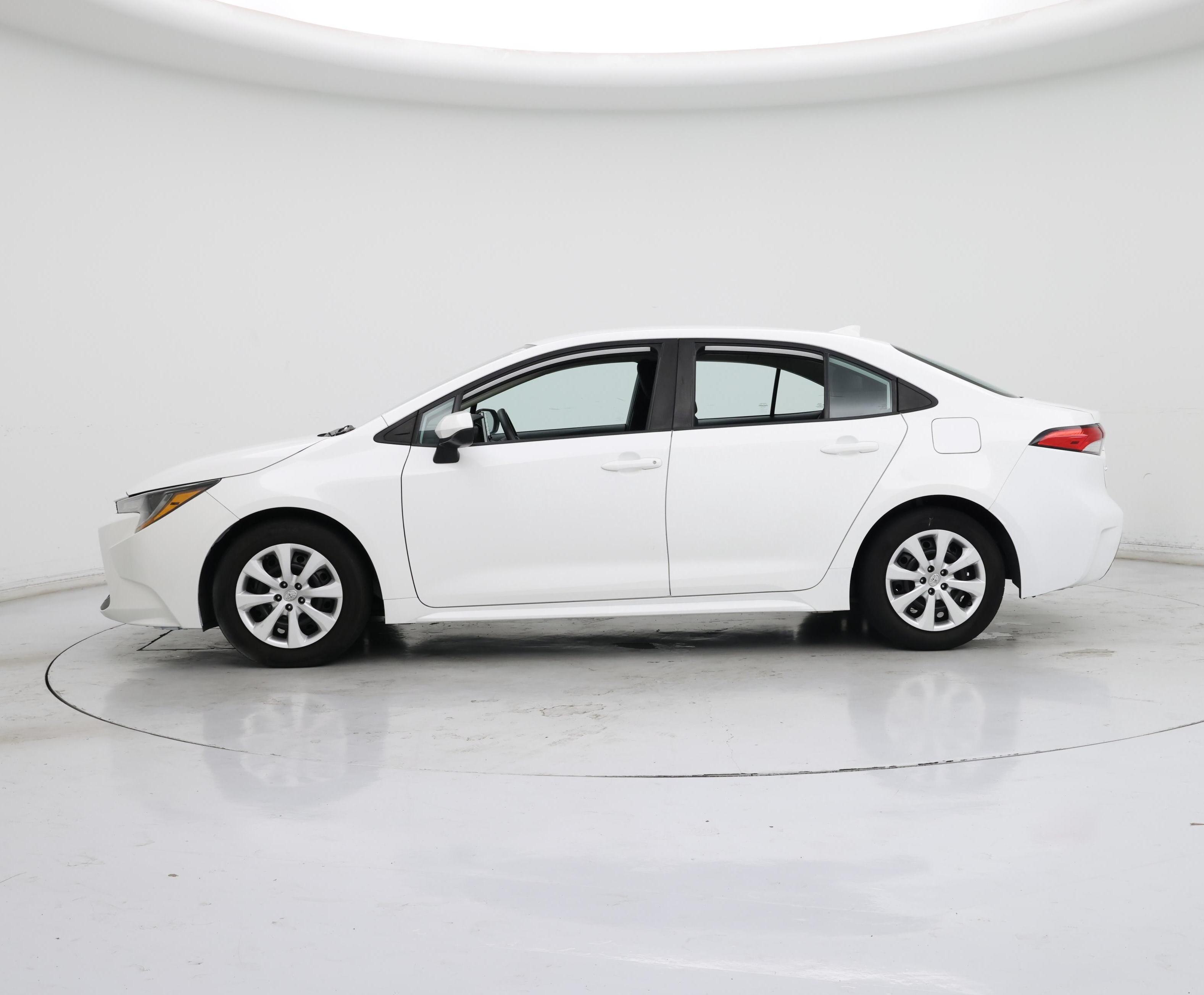 Thumbnail: 2021 Toyota Corolla - 3