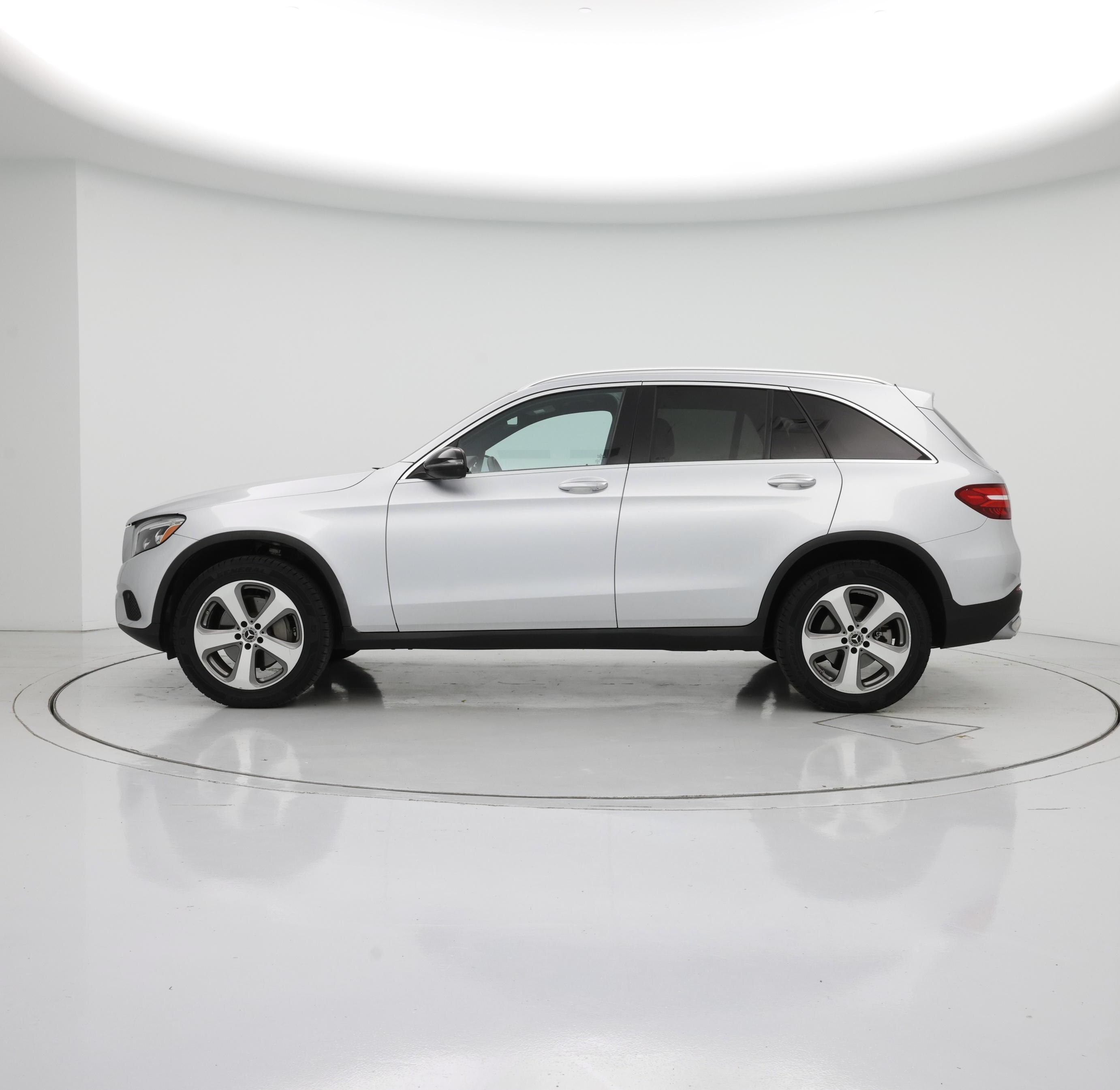 Thumbnail: 2019 Mercedes-Benz GLC - 3