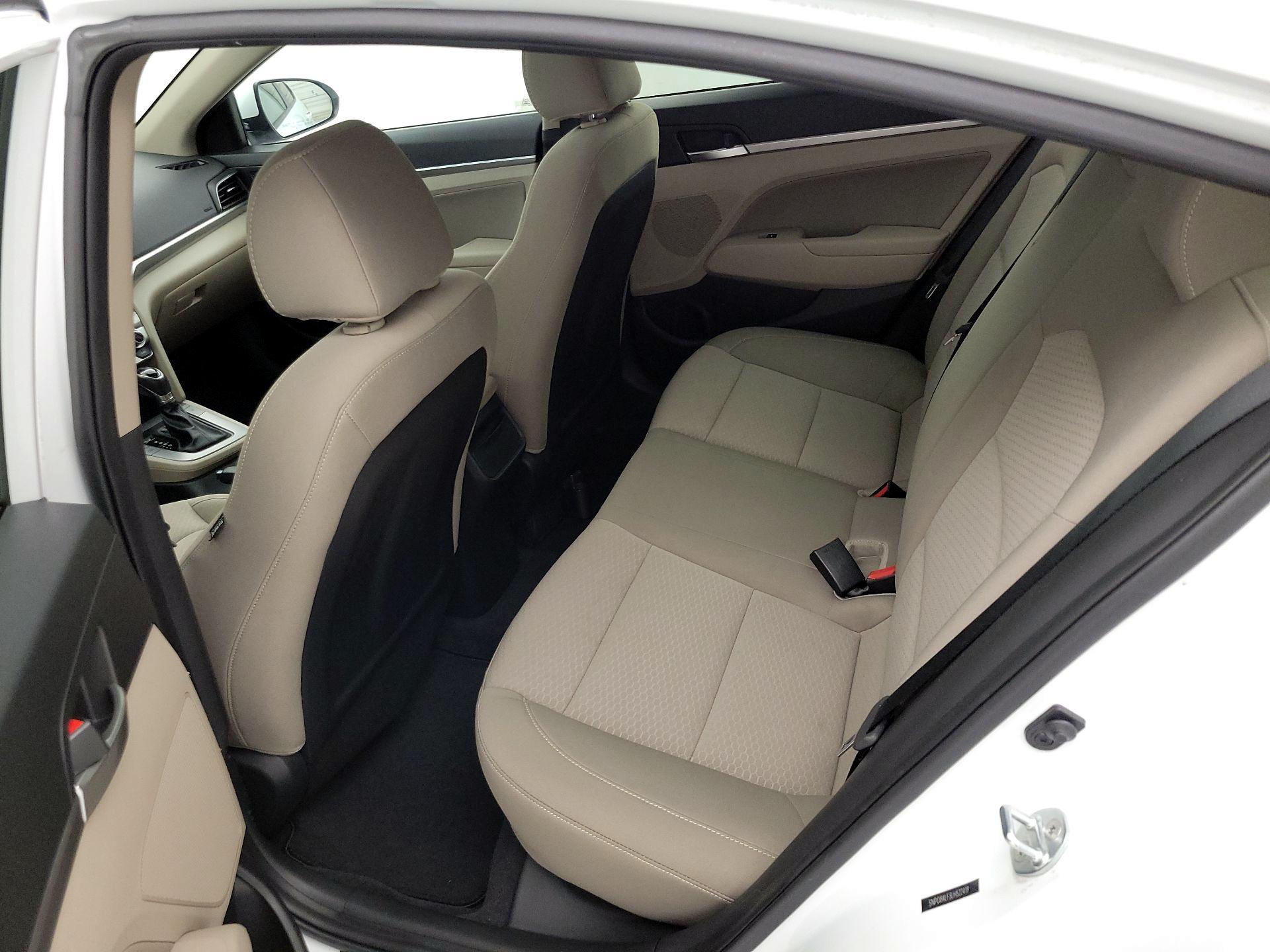 Thumbnail: 2020 Hyundai Elantra - 19