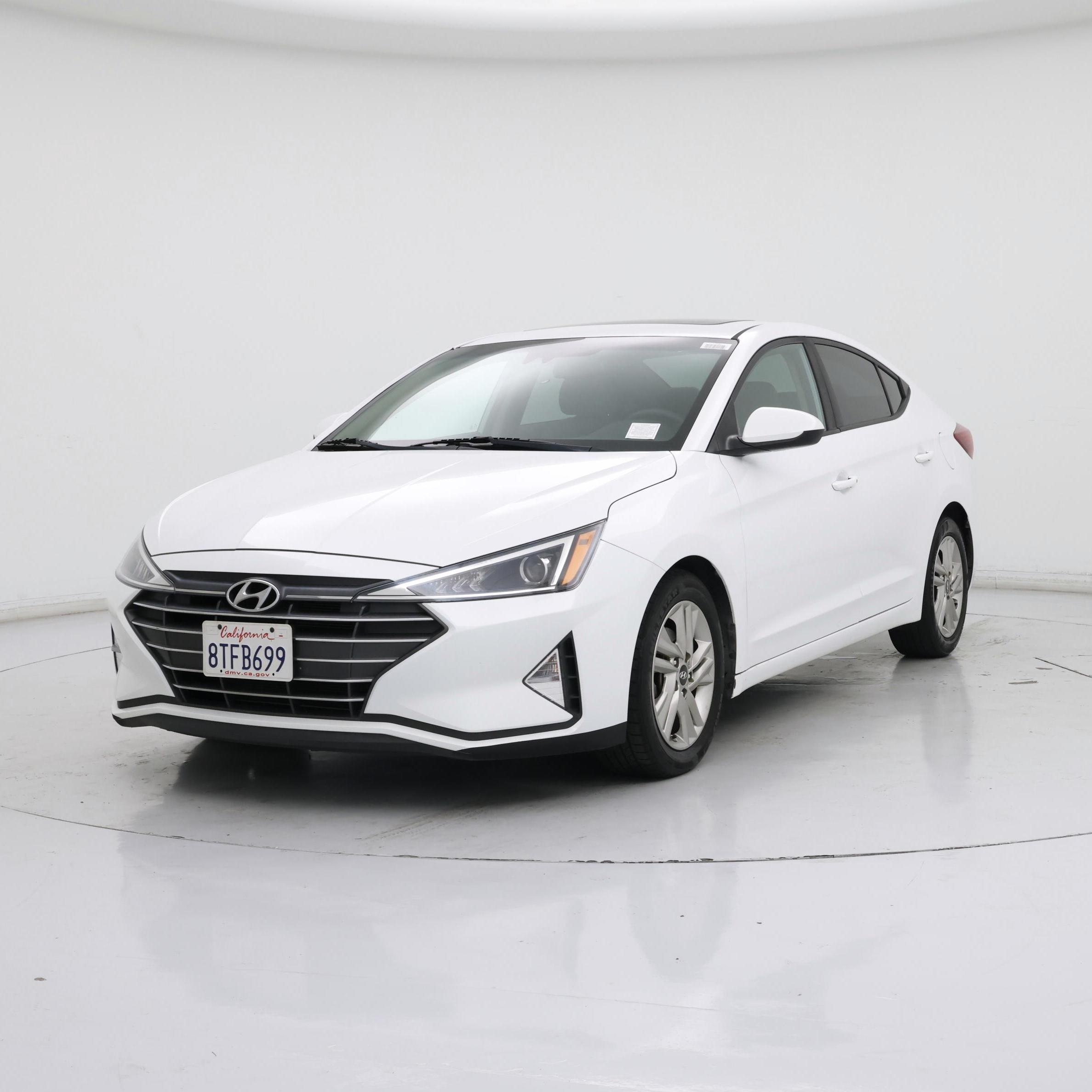 Thumbnail: 2020 Hyundai Elantra - 4