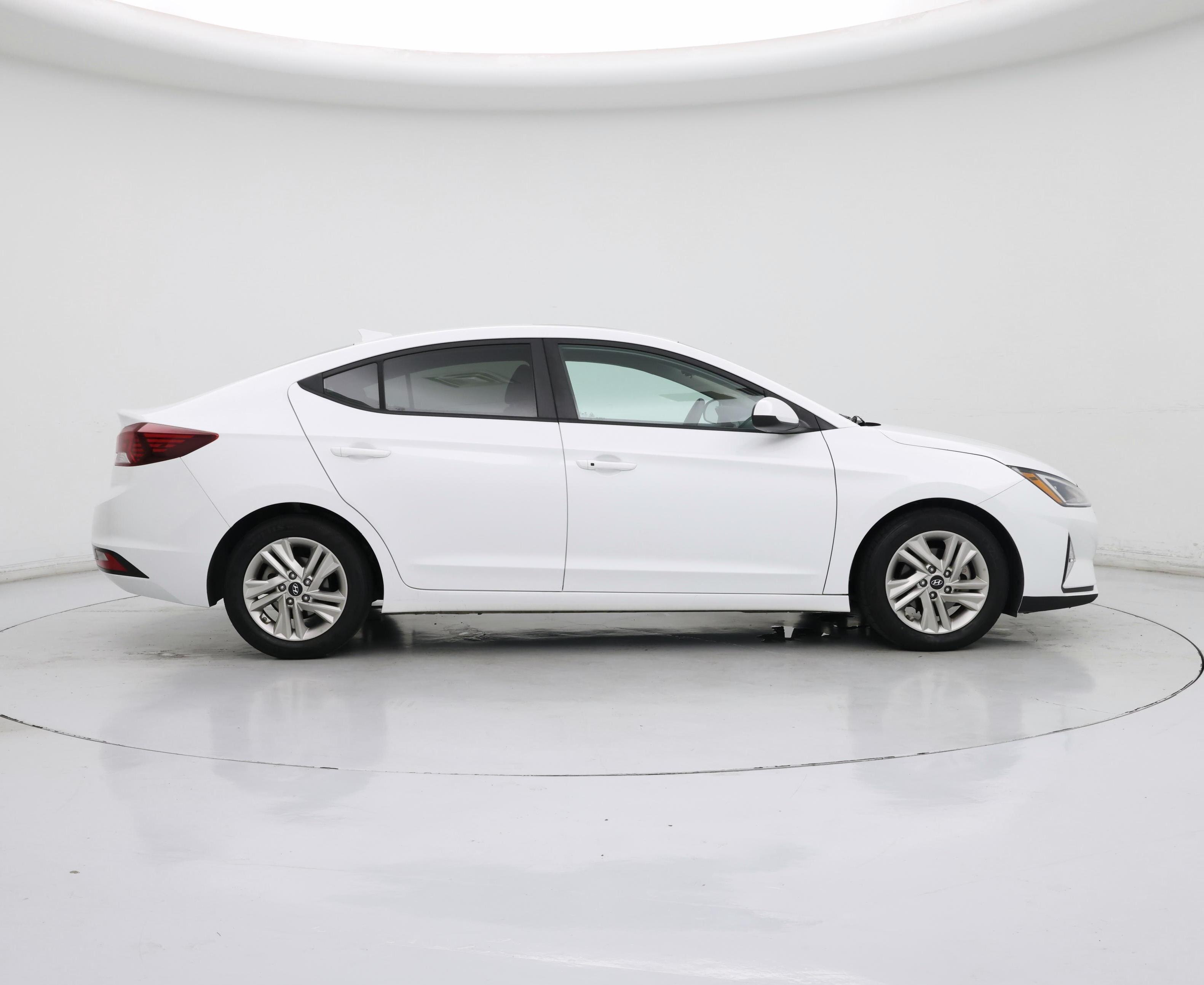 Thumbnail: 2020 Hyundai Elantra - 7