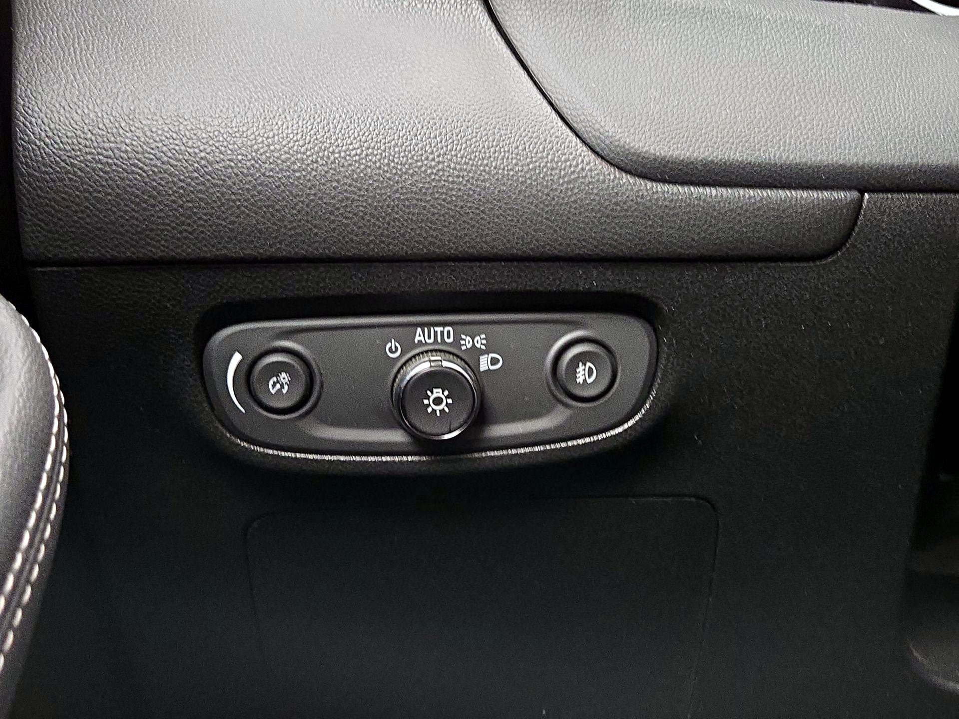 Thumbnail: 2021 Buick Encore GX - 13