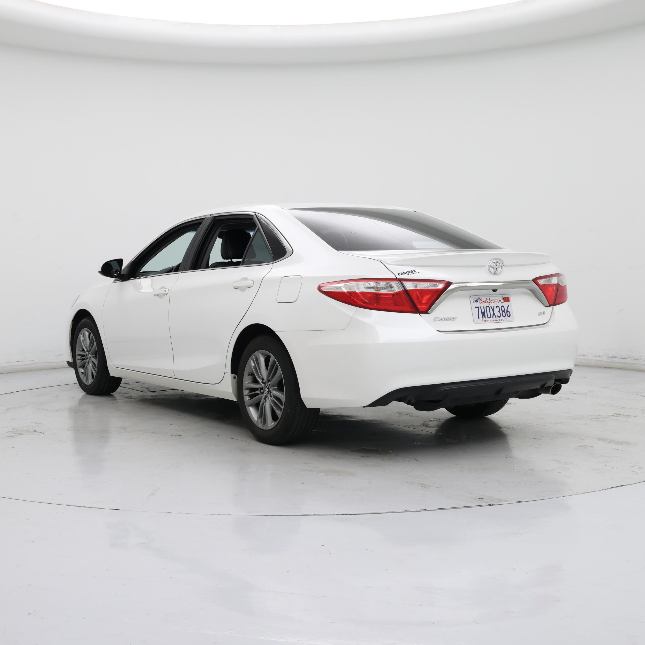 Thumbnail: 2017 Toyota Camry - 2