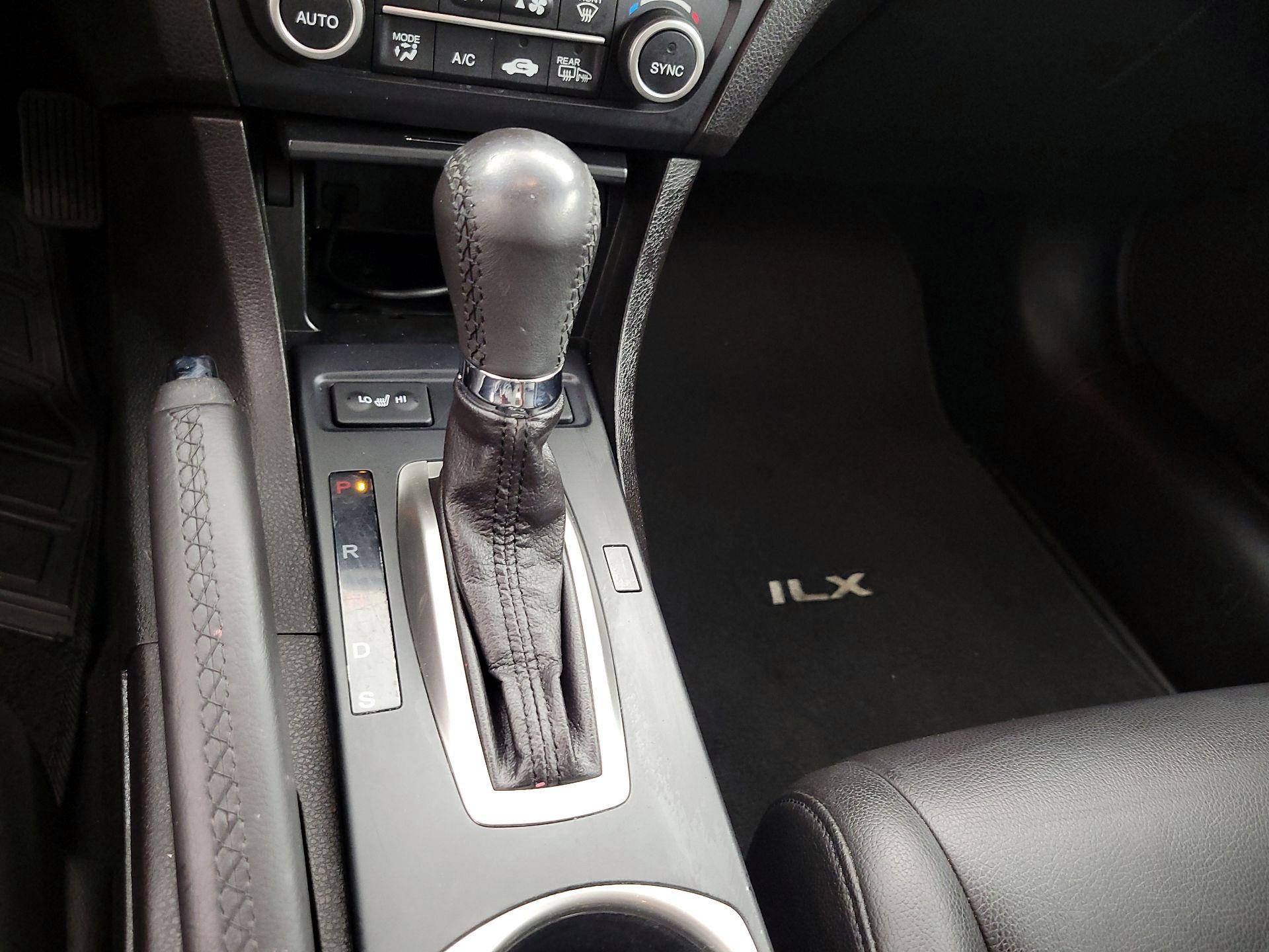 Thumbnail: 2016 Acura ILX - 16