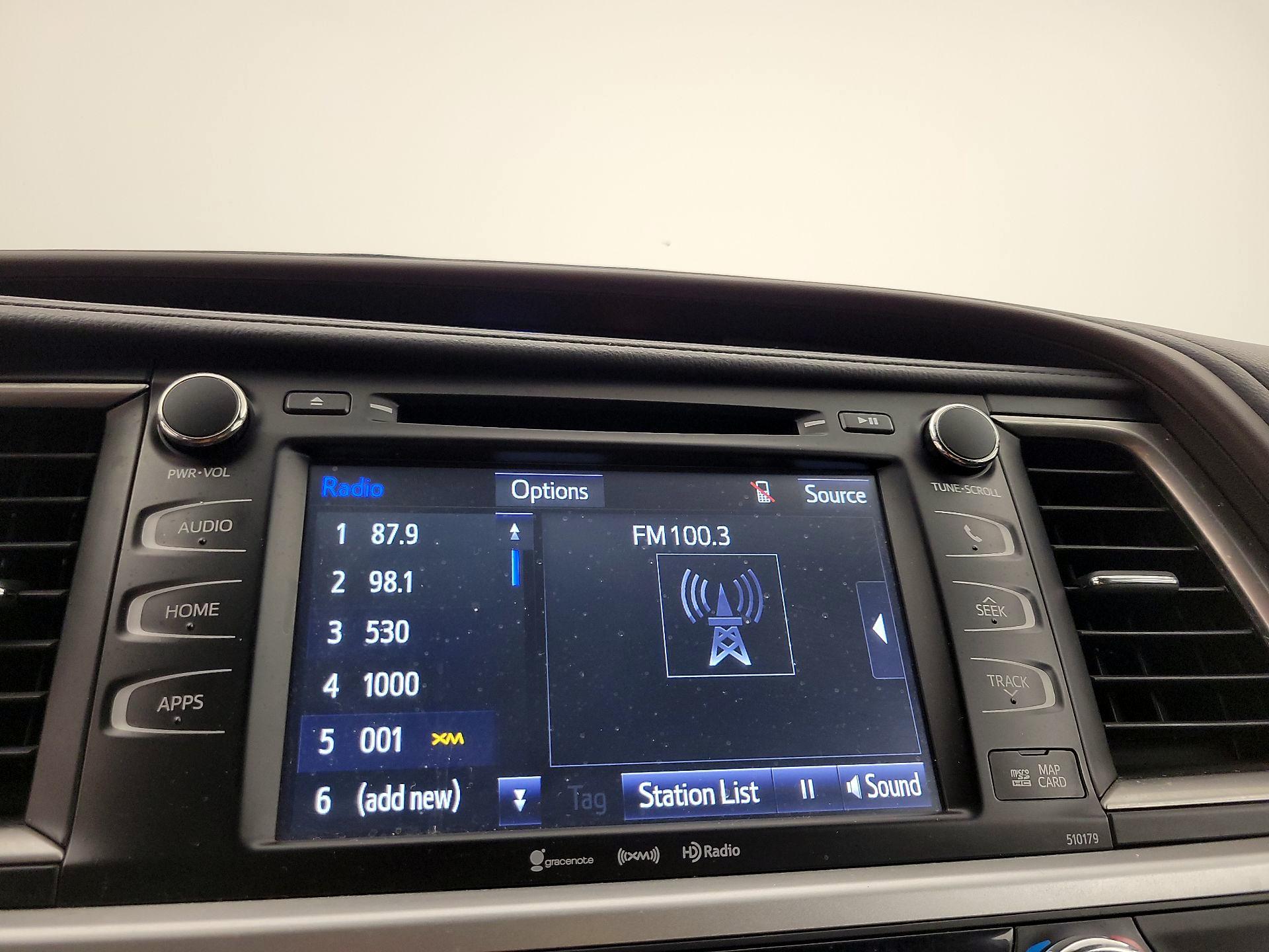 Thumbnail: 2017 Toyota Highlander - 16