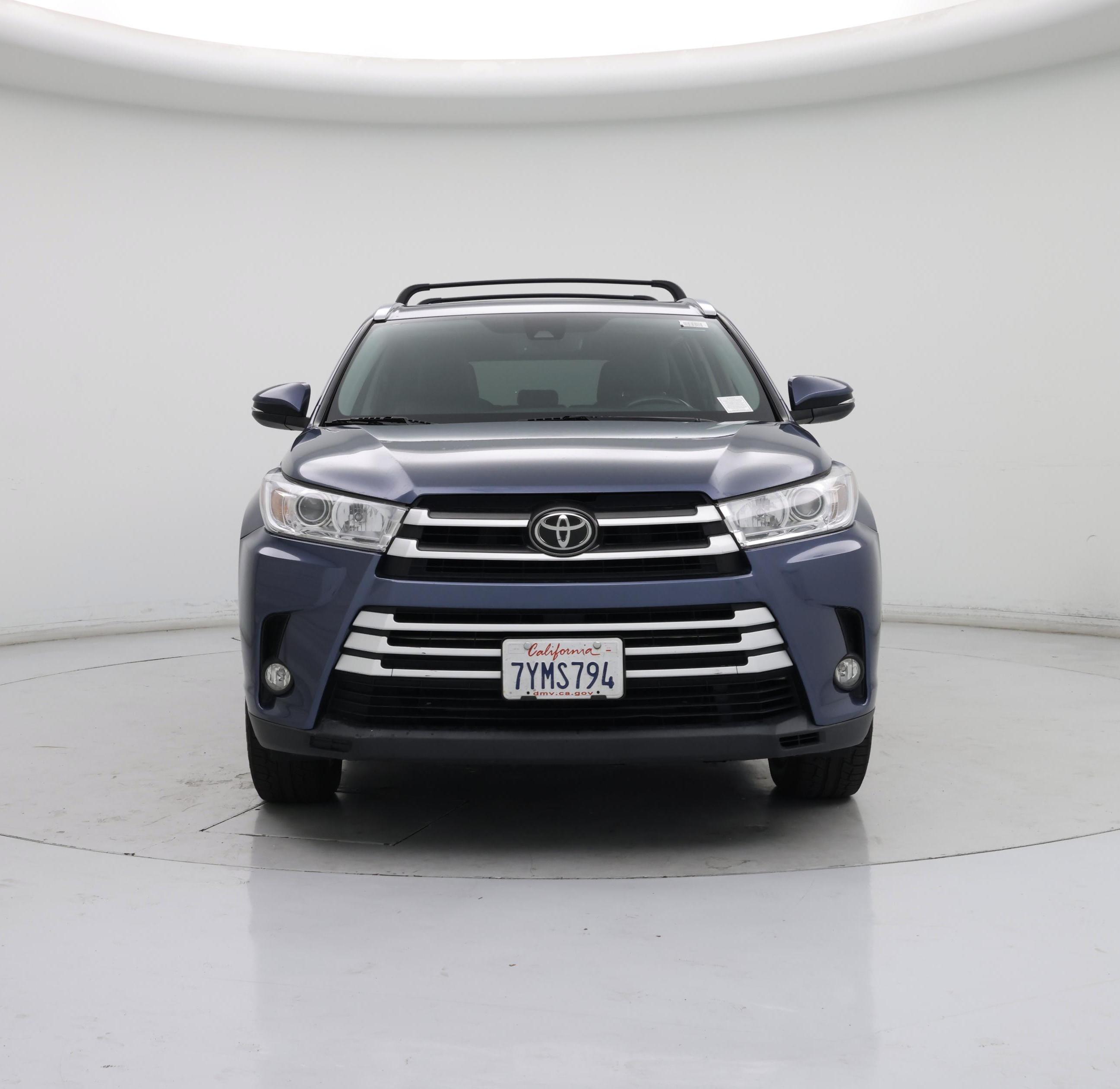 Thumbnail: 2017 Toyota Highlander - 5