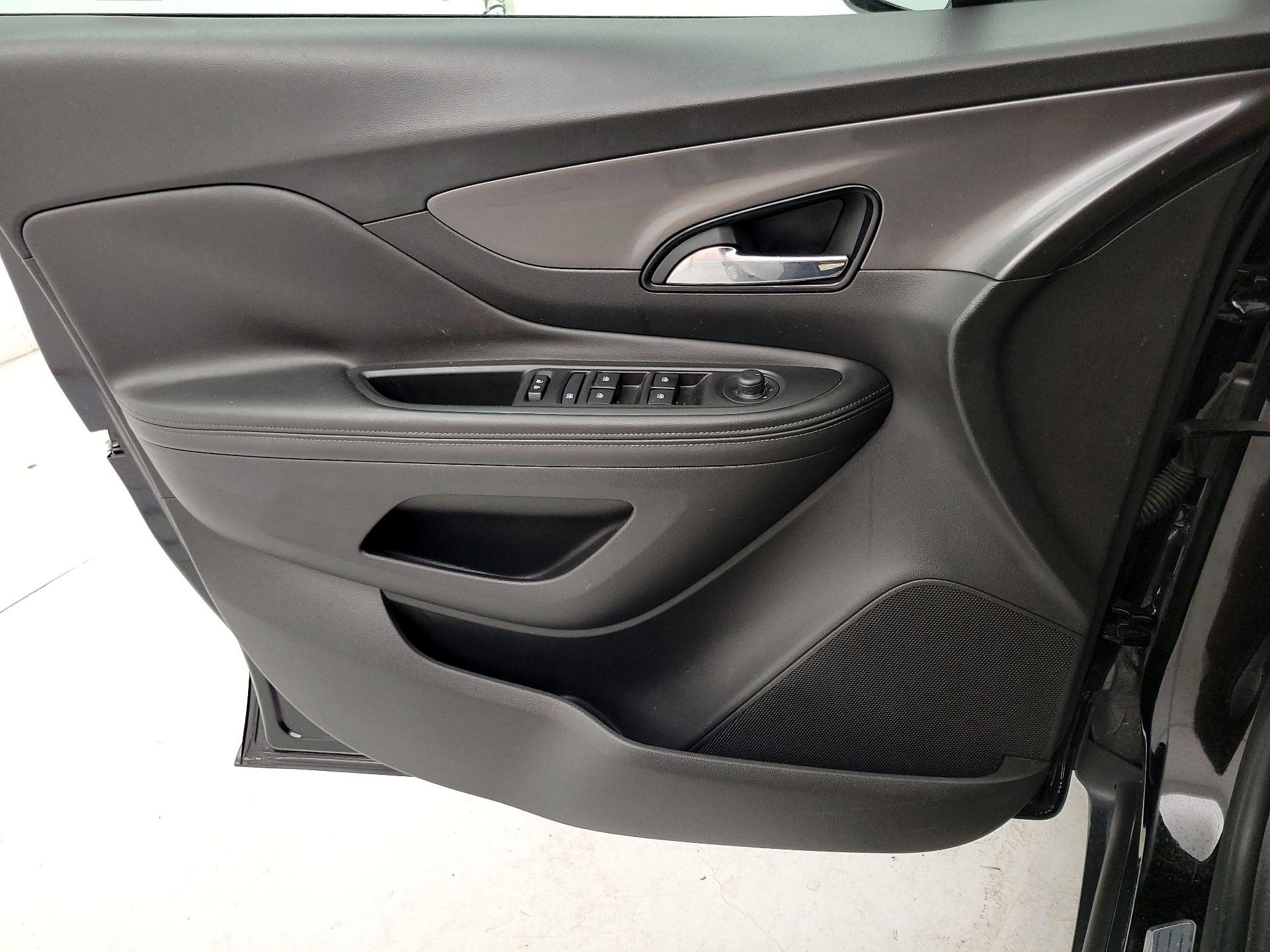 Thumbnail: 2018 Buick Encore - 12