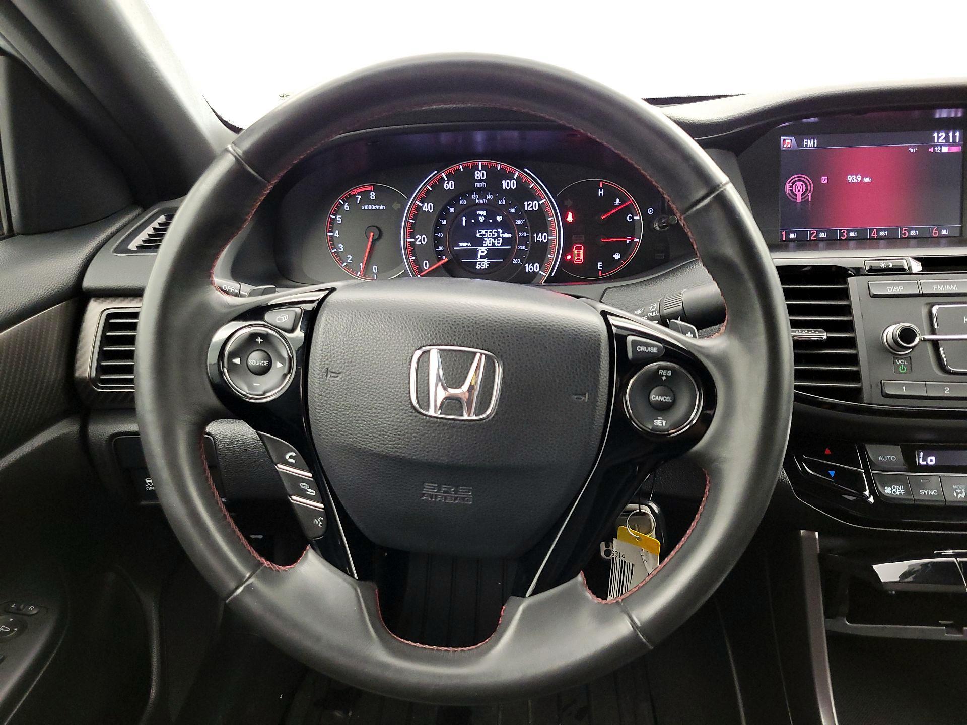 Thumbnail: 2017 Honda Accord - 10