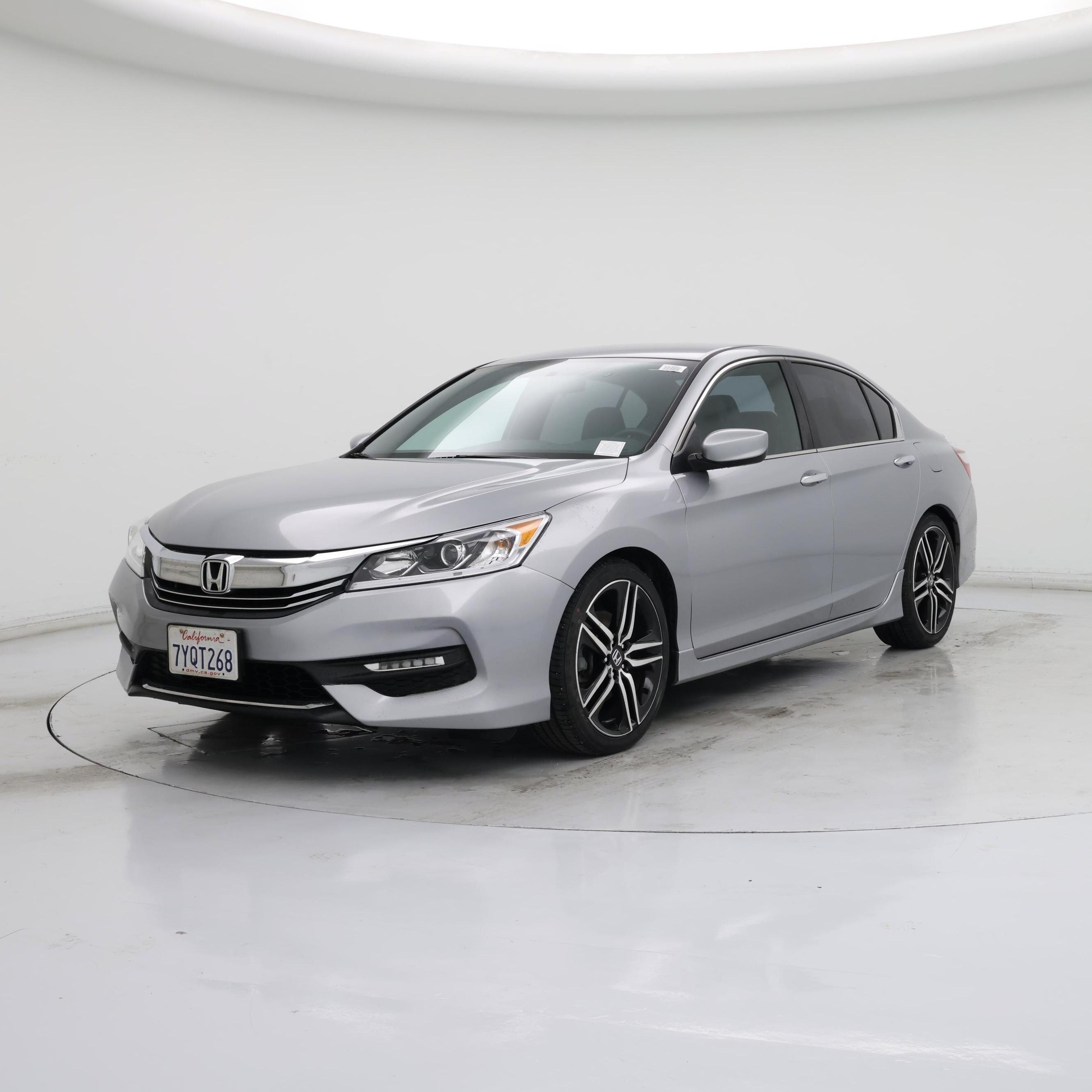 Thumbnail: 2017 Honda Accord - 4