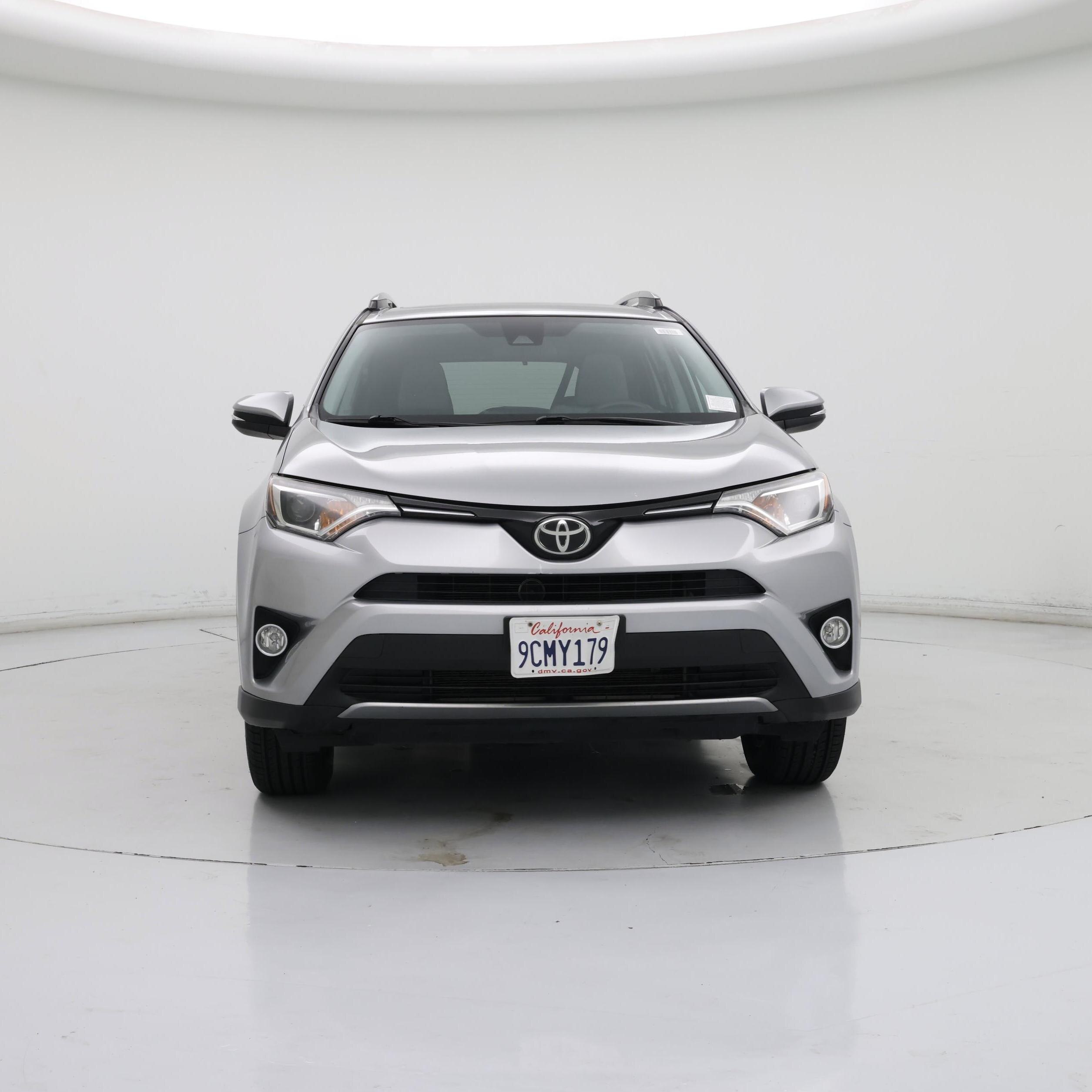 Thumbnail: 2017 Toyota RAV4 - 5